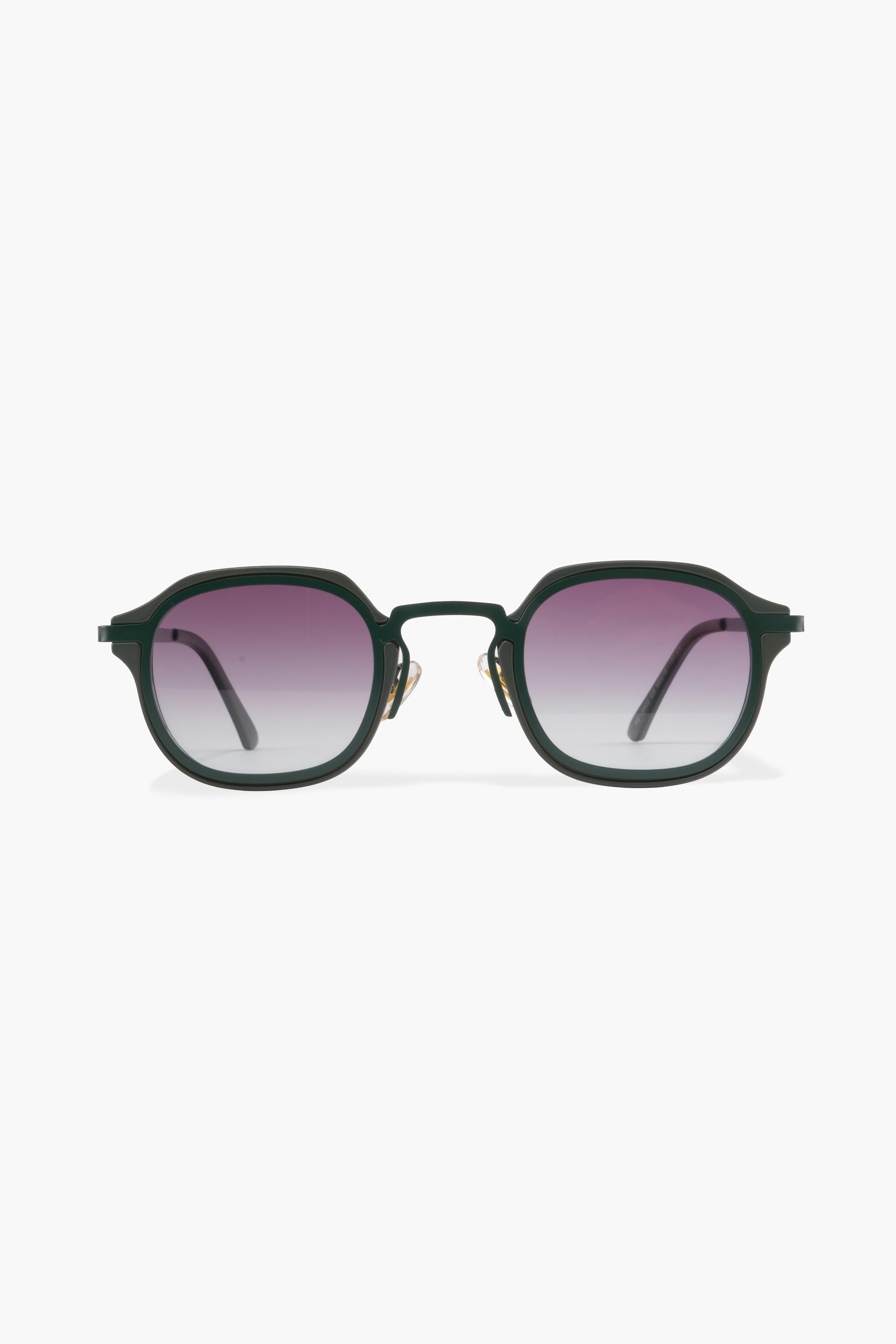 ROYAL EYEWEAR RE9904 YEŞİL UNİSEX GÜNEŞ GÖZLÜĞÜGözlükWATCHOFROYALRE9904ROYAL EYEWEAR RE9904 YEŞİL UNİSEX GÜNEŞ GÖZLÜĞÜ