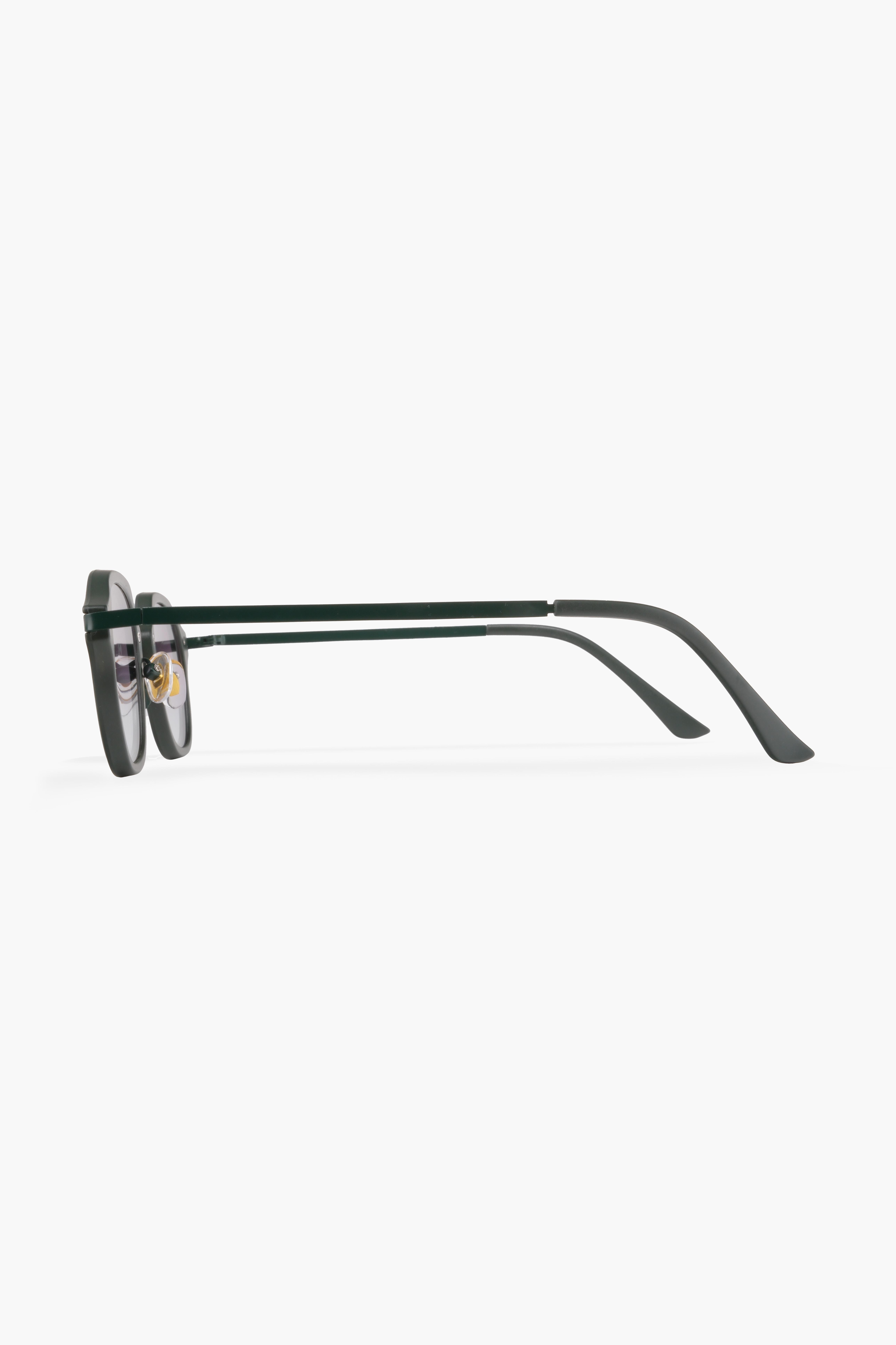 ROYAL EYEWEAR RE9904 YEŞİL UNİSEX GÜNEŞ GÖZLÜĞÜGözlükWATCHOFROYALRE9904ROYAL EYEWEAR RE9904 YEŞİL UNİSEX GÜNEŞ GÖZLÜĞÜ
