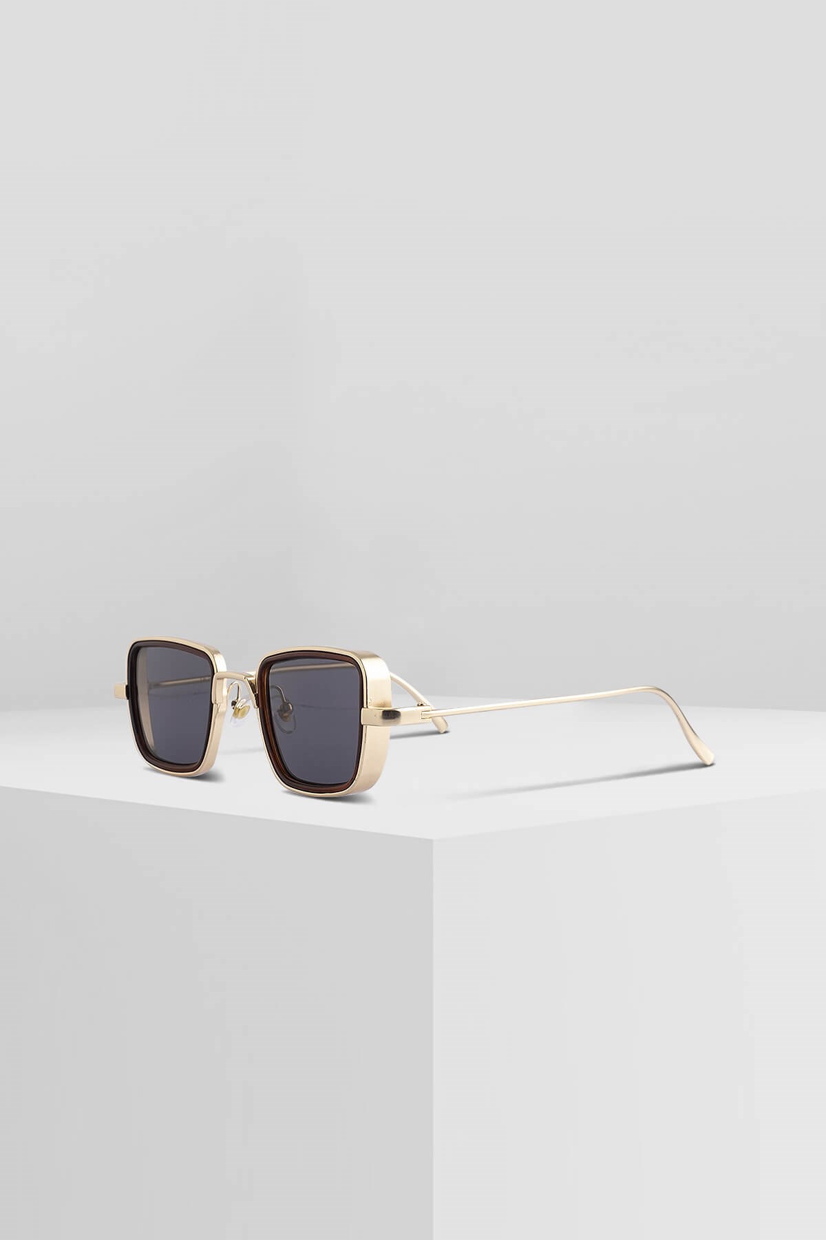 ROYAL EYEWEAR EX657-BROWN UNISEX GÜNEŞ GÖZLÜĞÜGÖZLÜKWATCHOFROYALREEX657BROWNROYAL EYEWEAR EX657-BROWN UNISEX GÜNEŞ GÖZLÜĞÜ