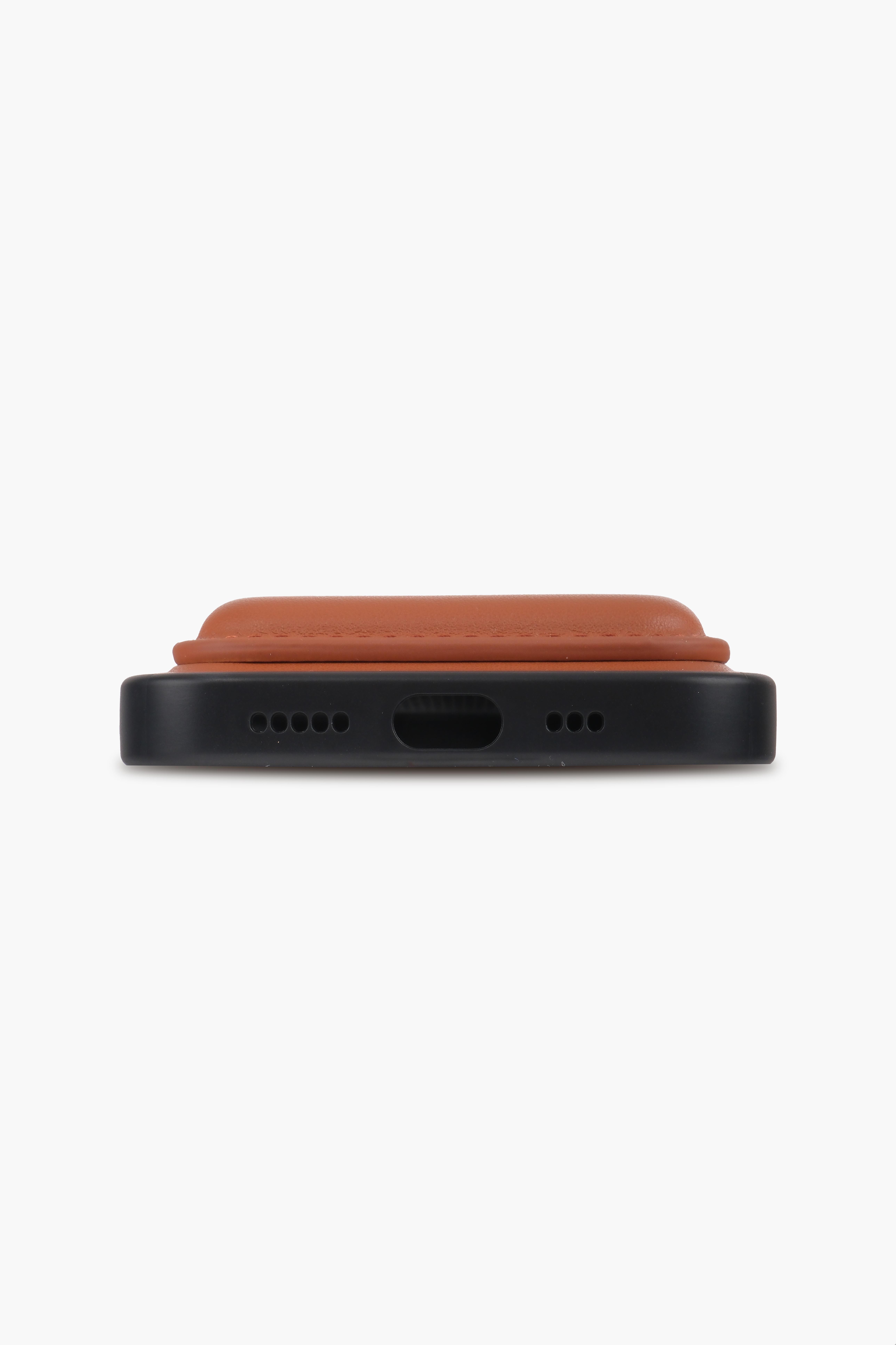IPHONE 15 PRO MAX TABA MAGESAFE ÖZELLİKLİ DERİ TELEFON KILIFI & KARTLIKKılıfWATCHOFROYALİPHONE15PROMAXIPHONE 15 PRO MAX TABA MAGESAFE ÖZELLİKLİ DERİ TELEFON KILIFI & KARTLIK