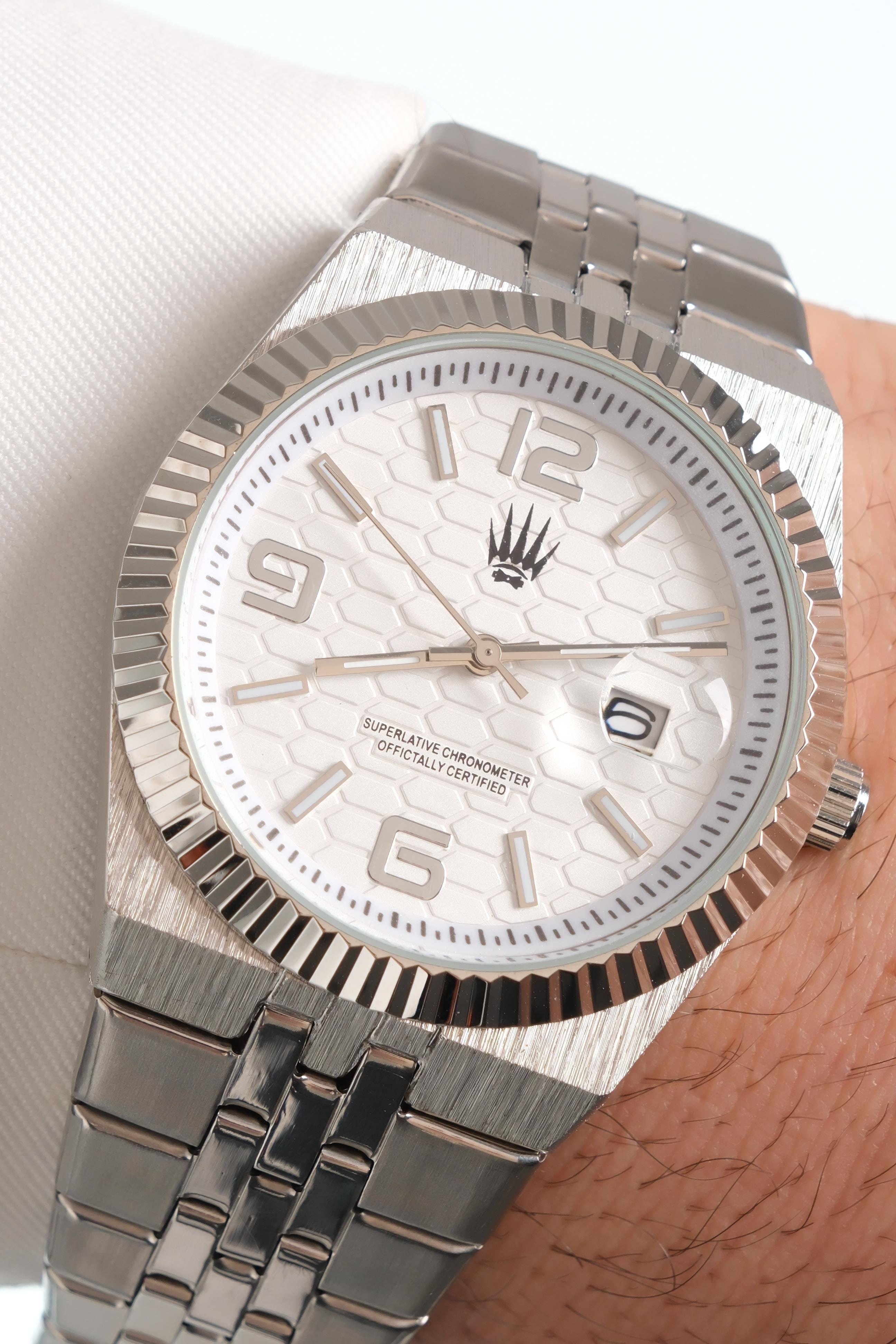 Hexora Prime Silver White Çelik Kol SaatiWatchesWATCHOFROYALHexora PrimeHexora Prime Silver White Çelik Kol Saati