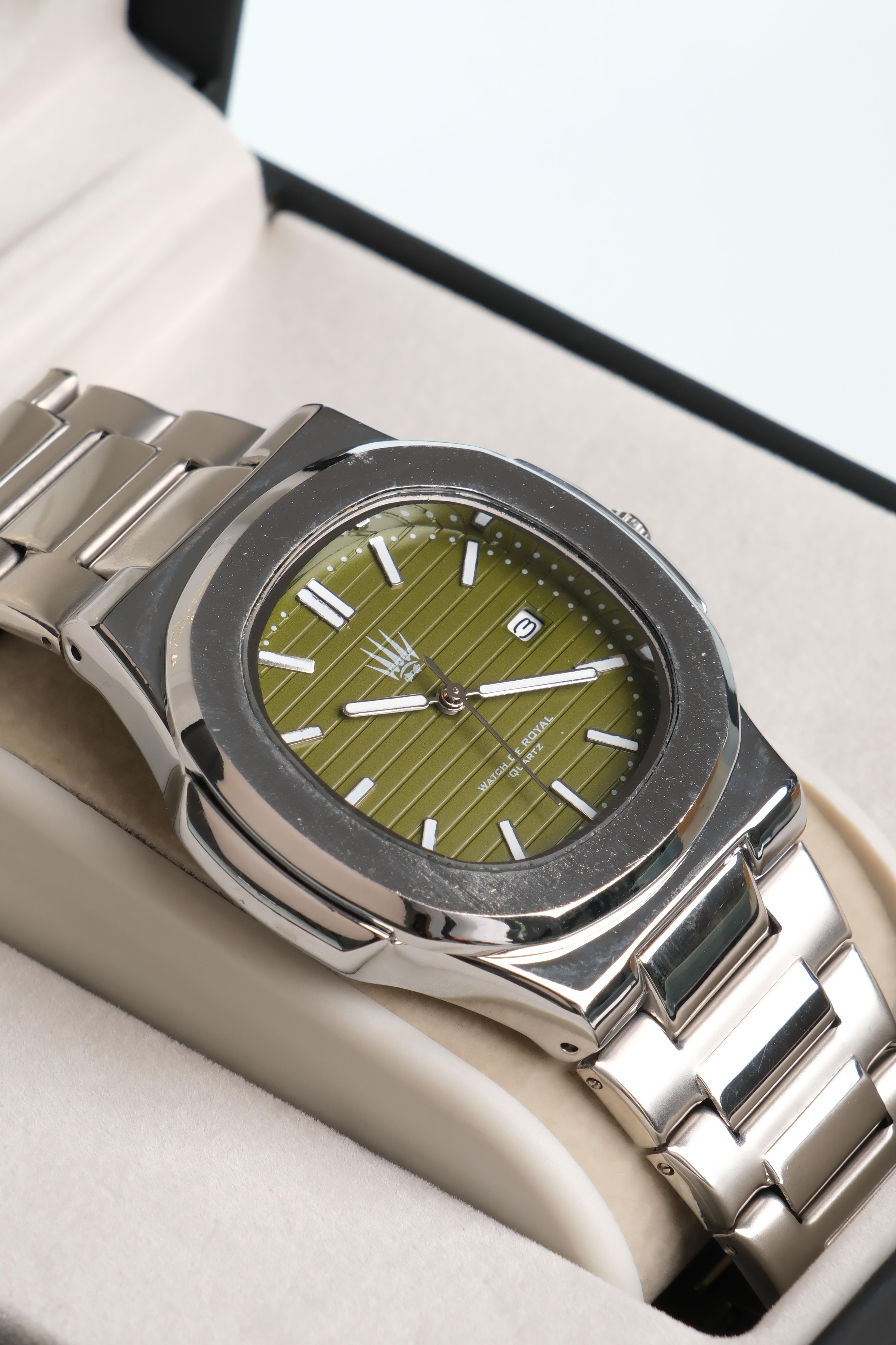 Nautilus Silver Haki Kol SaatiKol SaatiWATCHOFROYALNautilusNautilus Silver Haki Kol Saati
