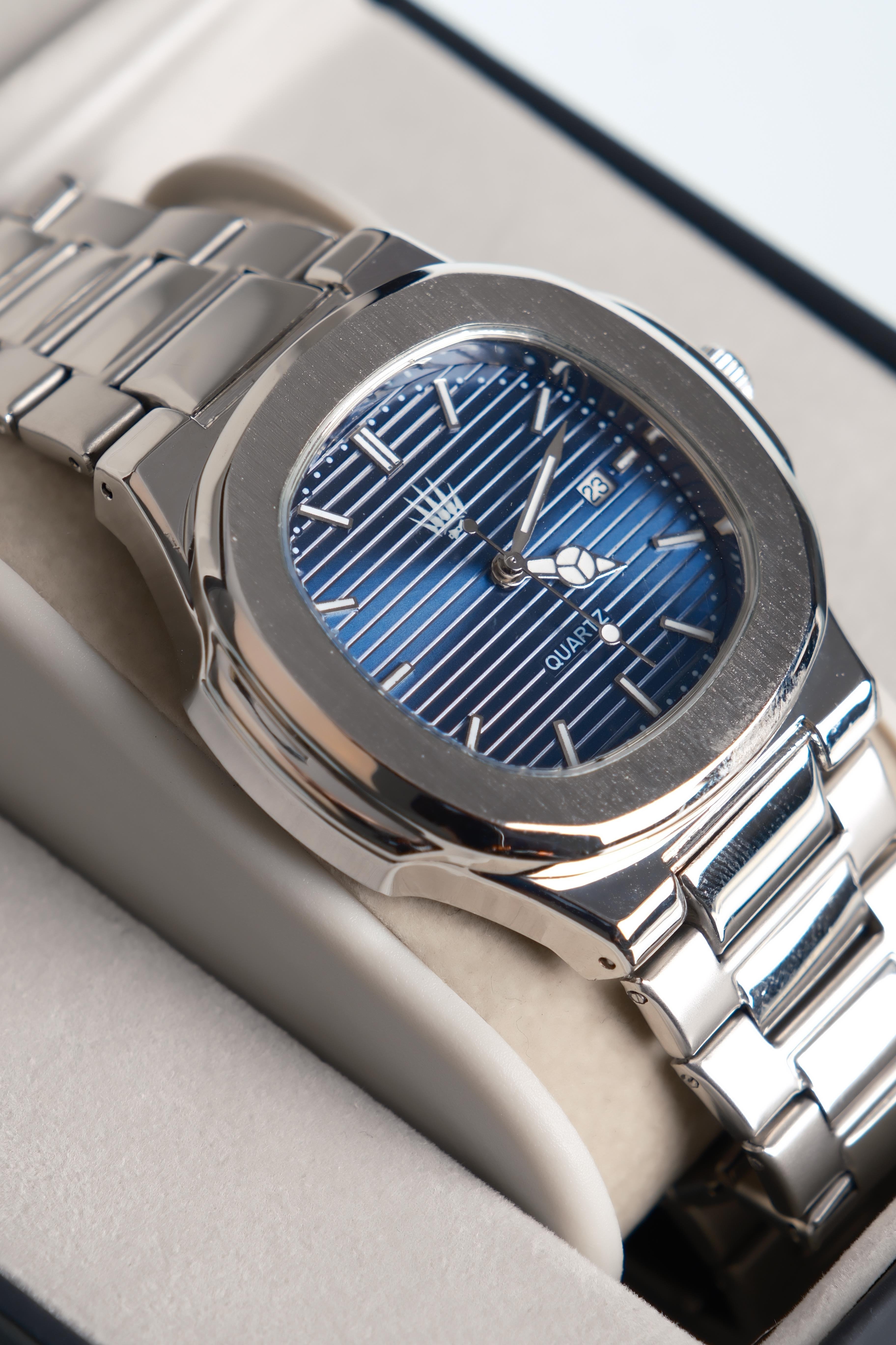 Nautilus Silver Blue Kol SaatiKol SaatiWATCHOFROYALNautilusNautilus Silver Blue Kol Saati