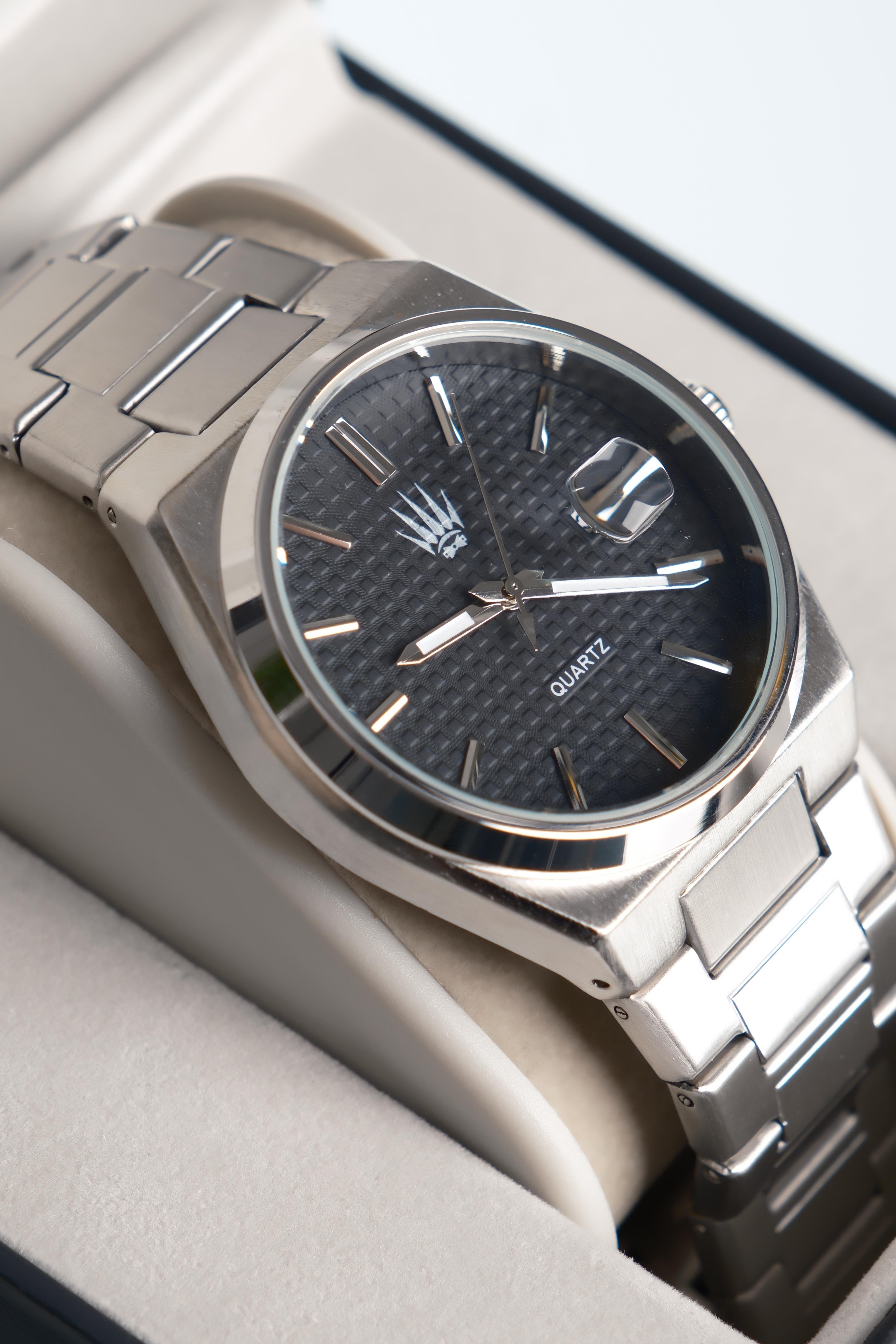 Vortex Silver SİYAH Çelik Kol SaatiKol SaatiWATCHOFROYALVORTEXVortex Silver SİYAH Çelik Kol Saati