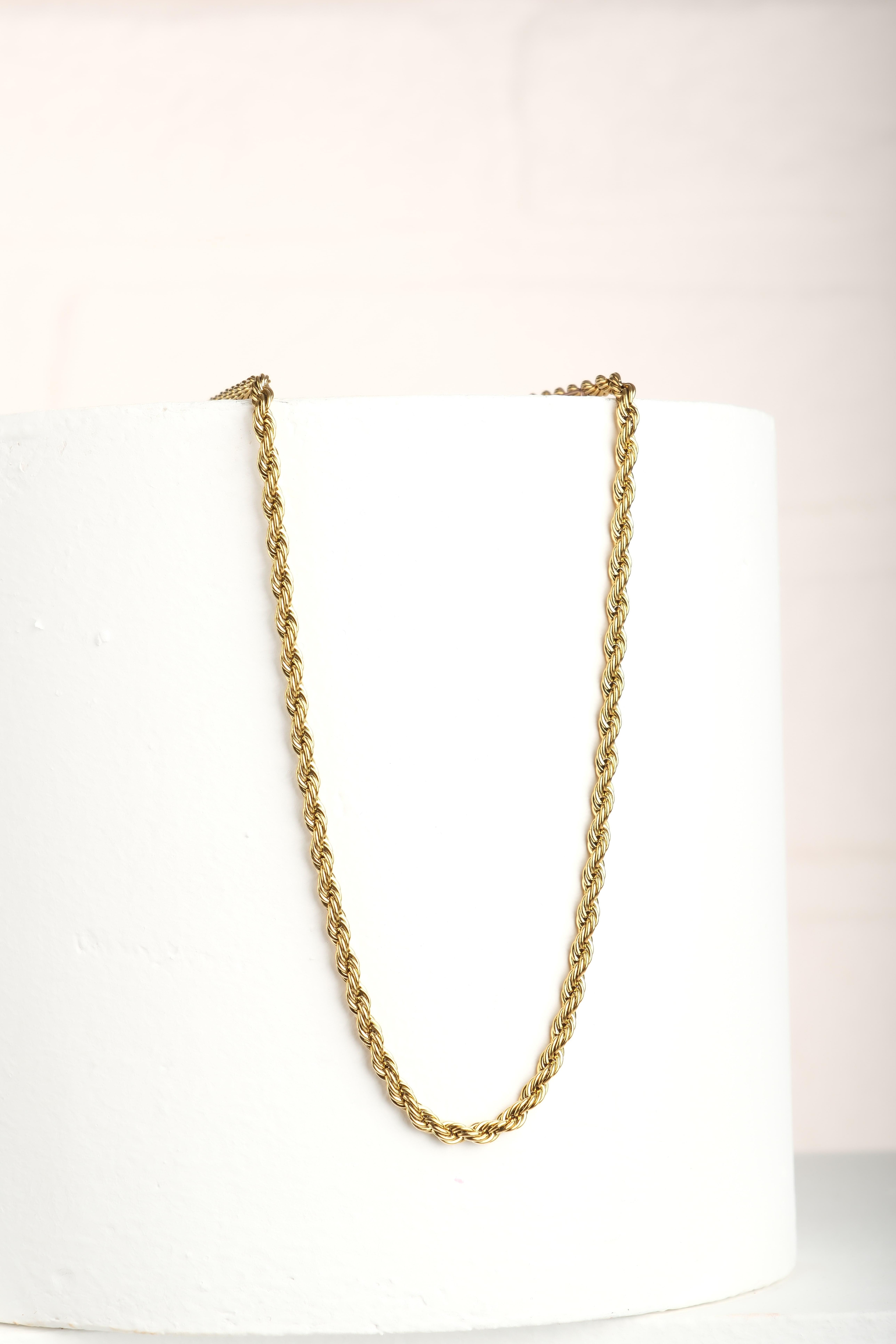 JENNY GOLD ÇELİK ZİNCİR KOLYENecklaceWATCHOFROYALJENNYJENNY GOLD ÇELİK ZİNCİR KOLYE