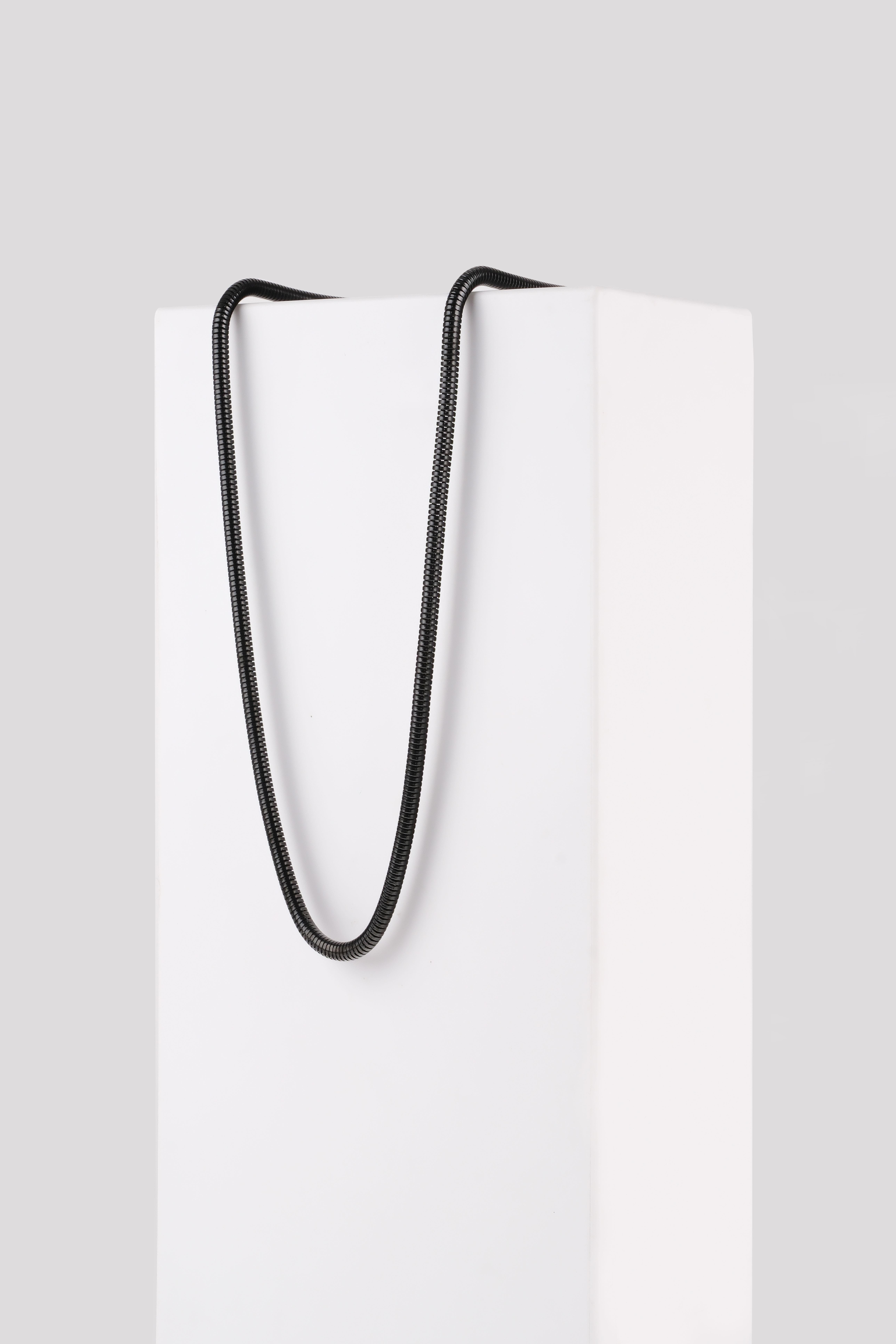 LUCIO SİYAH  ZİNCİR ÇELİK KOLYENecklaceWATCHOFROYALLUCIOLUCIO SİYAH  ZİNCİR ÇELİK KOLYE