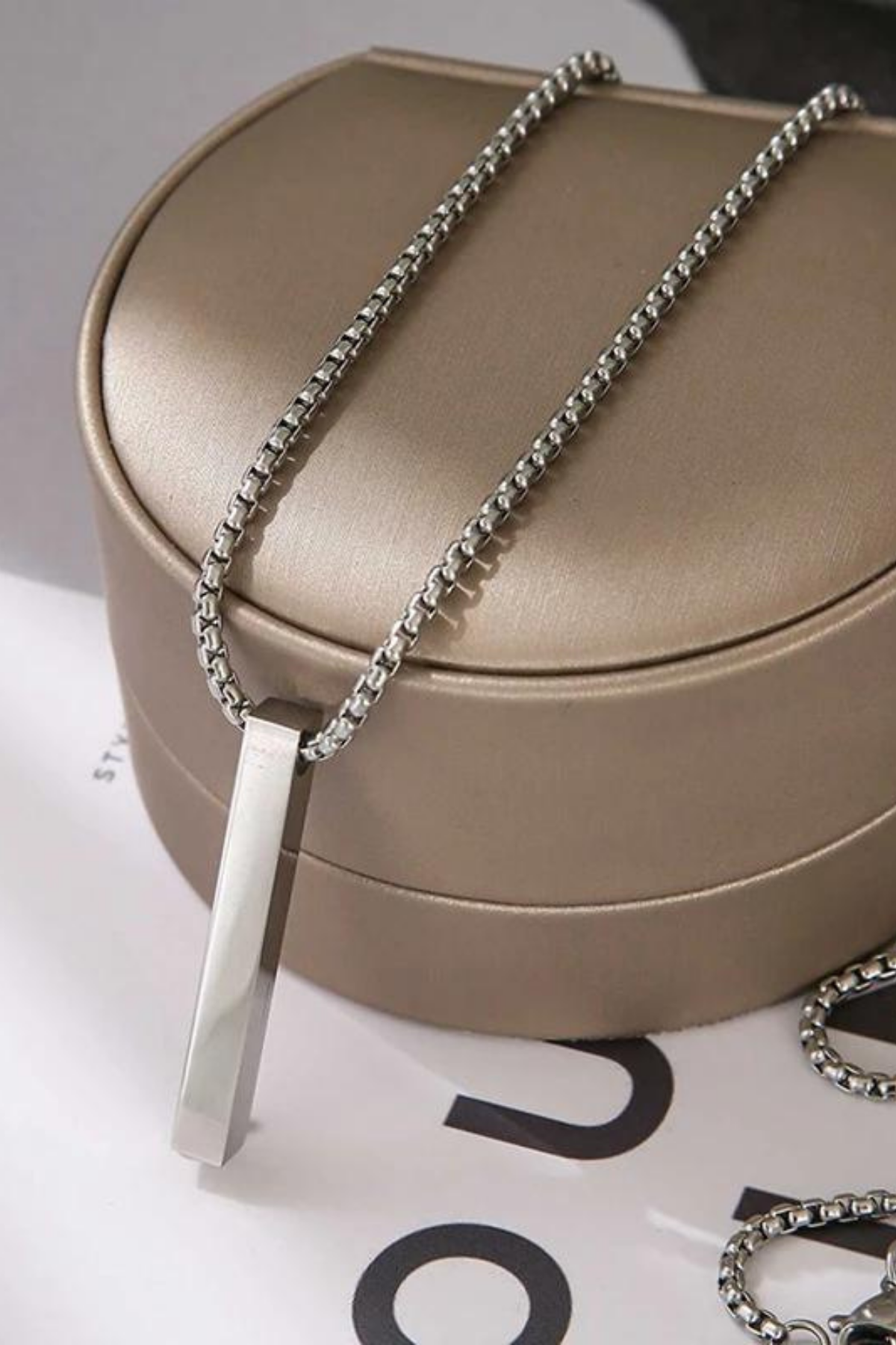 VALENTE  SILVER  ÇELİK KOLYE KOLYEWATCHOFROYALVLNTSLVRVALENTE  SILVER  ÇELİK KOLYE 