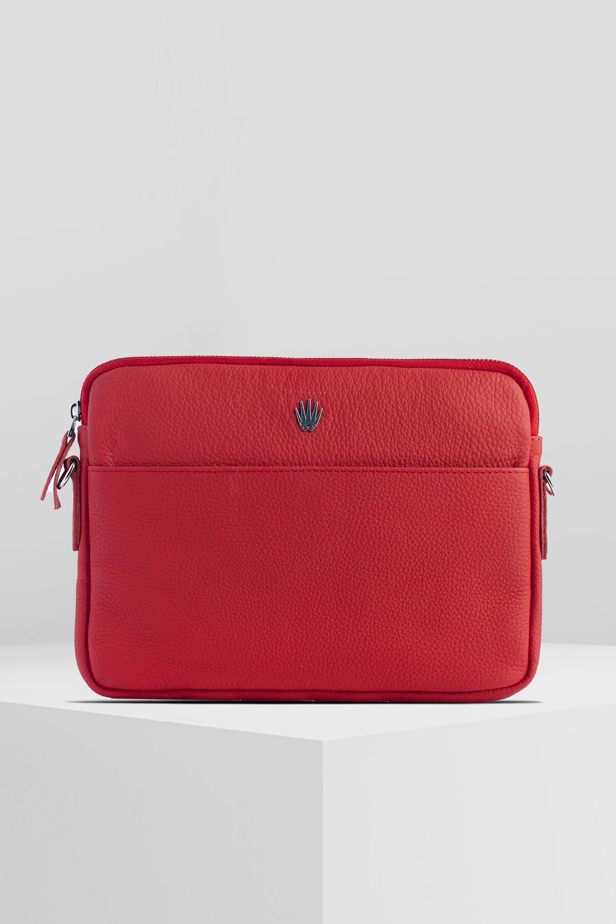 MAESTRIA KIRMIZI OMUZ ASKILI EL ÇANTASILAPTOP&EVRAK ÇANTASIWATCHOFROYALMAESTRIAMAESTRIA KIRMIZI OMUZ ASKILI EL ÇANTASI