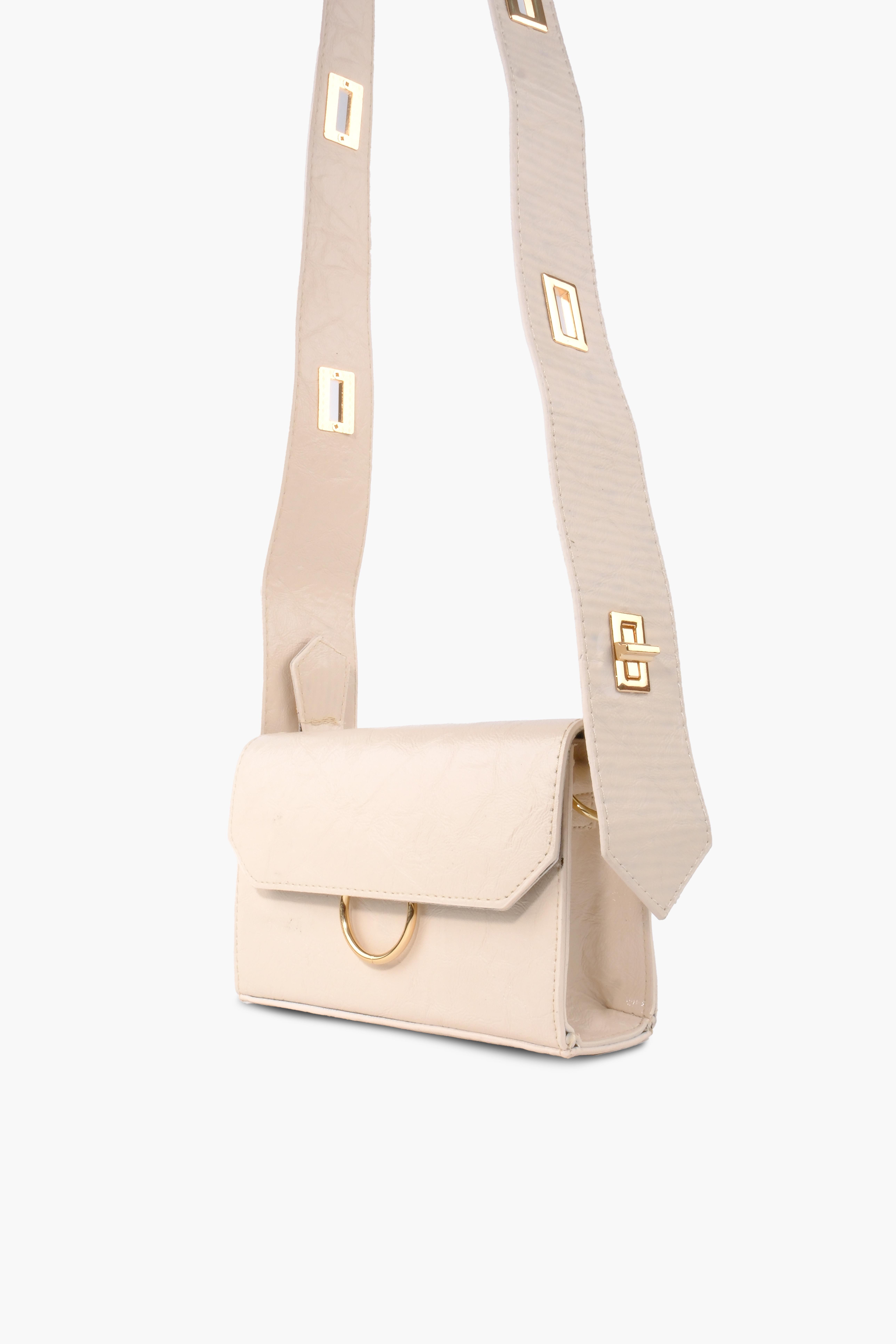 Kadın Desenli Krem Deri Ayarlanabilir Omuz Ve El Çantası DinaOmuz ÇantasıWATCHOFROYALDİNAKadın Desenli Krem Deri Ayarlanabilir Omuz Ve El Çantası Dina