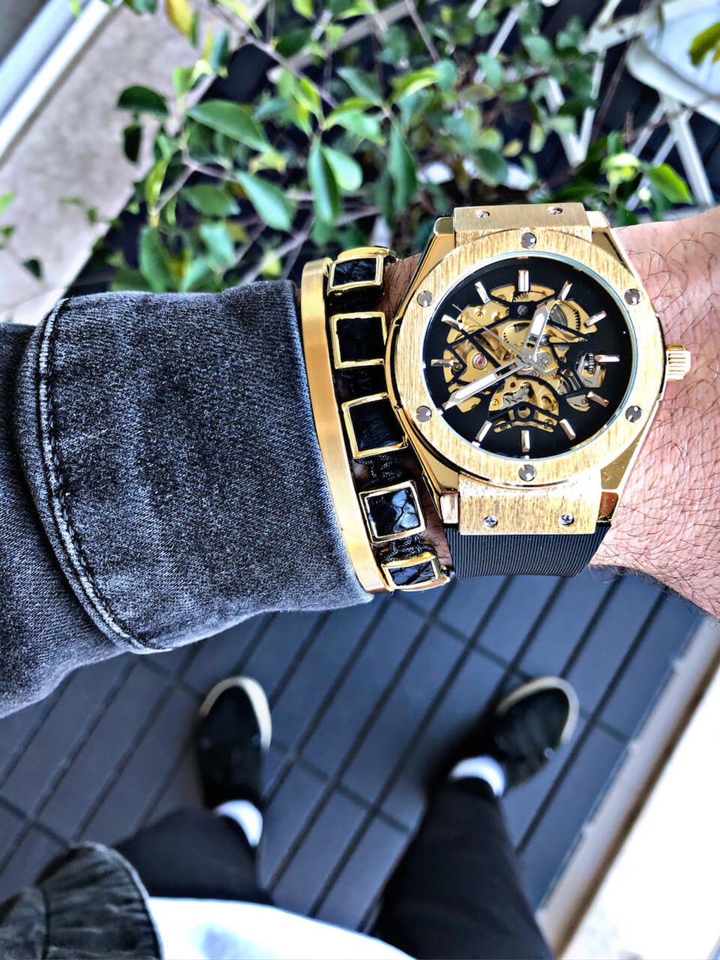ROYAL BIGBANG GOLD OTOMATİK KOL SAATİSAATROYAL WATCHESBIGBNGGLDROYAL BIGBANG GOLD OTOMATİK KOL SAATİ