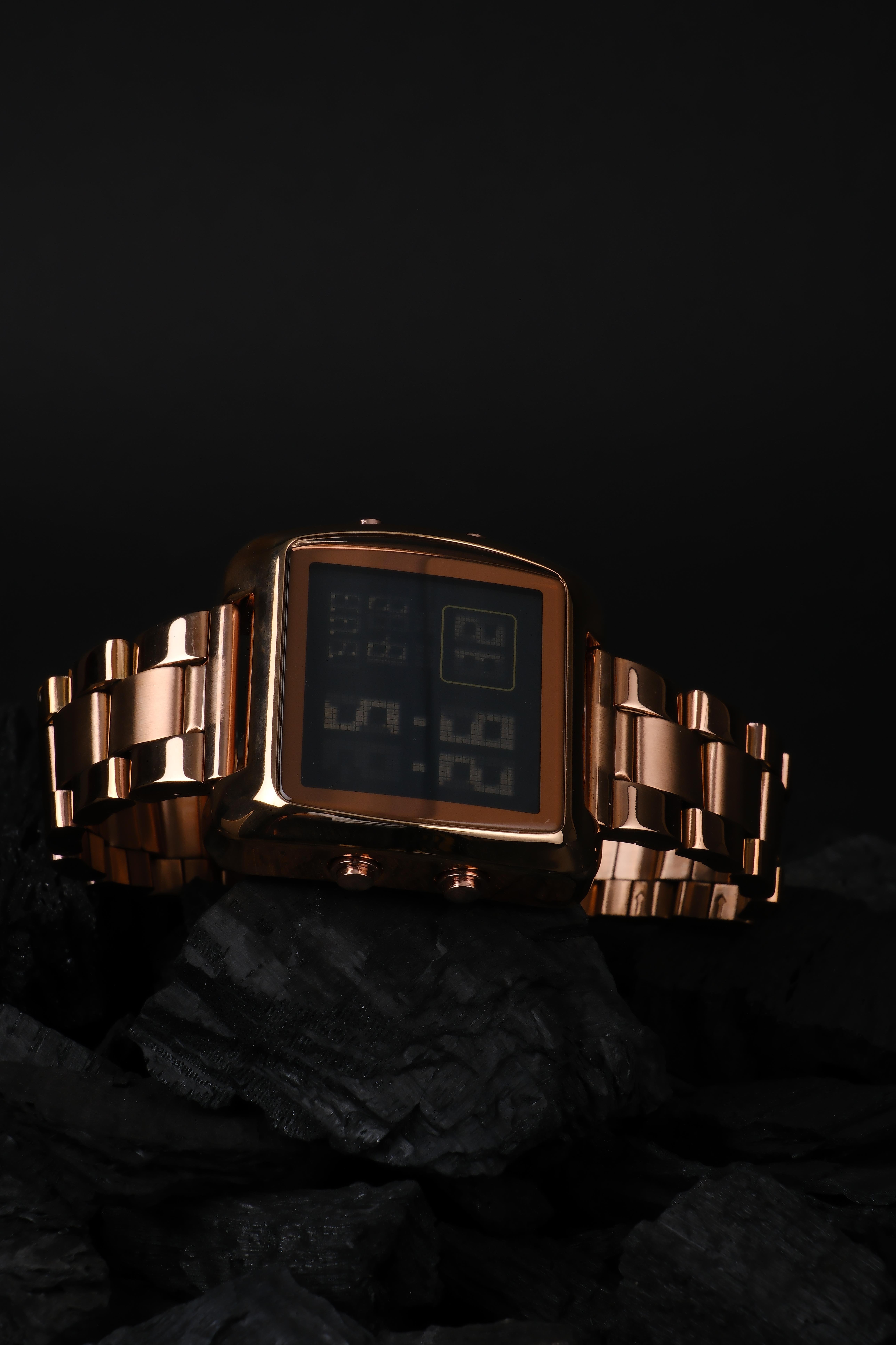 DIGITAL LED ROSE GOLD KOL SAATİSaatWATCHOFROYALDGTLRSGOLDLEDDIGITAL LED ROSE GOLD KOL SAATİ