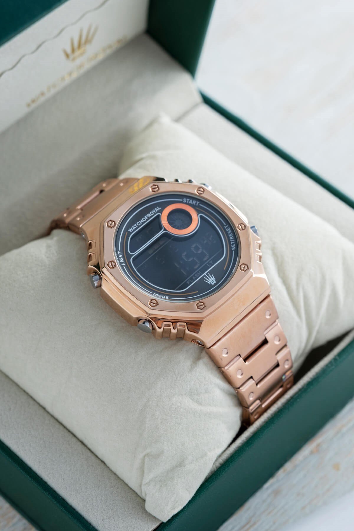 LED WOX ROSE GOLD KOL SAATİSAATWATCHOFROYALLEDWOXRSGLDKLSTLED WOX ROSE GOLD KOL SAATİ