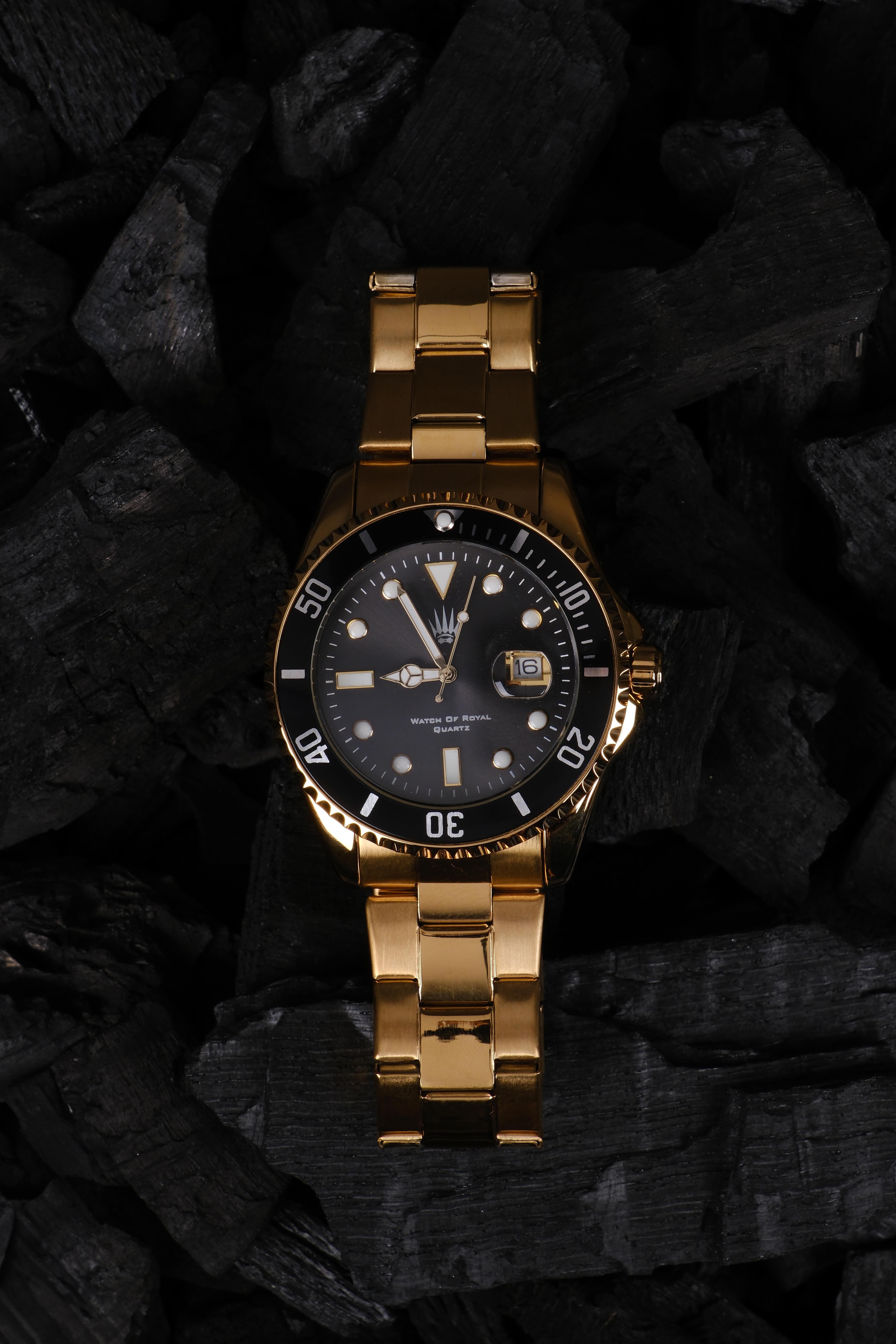 Bold Gold Black Çelik Kol SaatiWatchesWATCHOFROYALRichardBold Gold Black Çelik Kol Saati