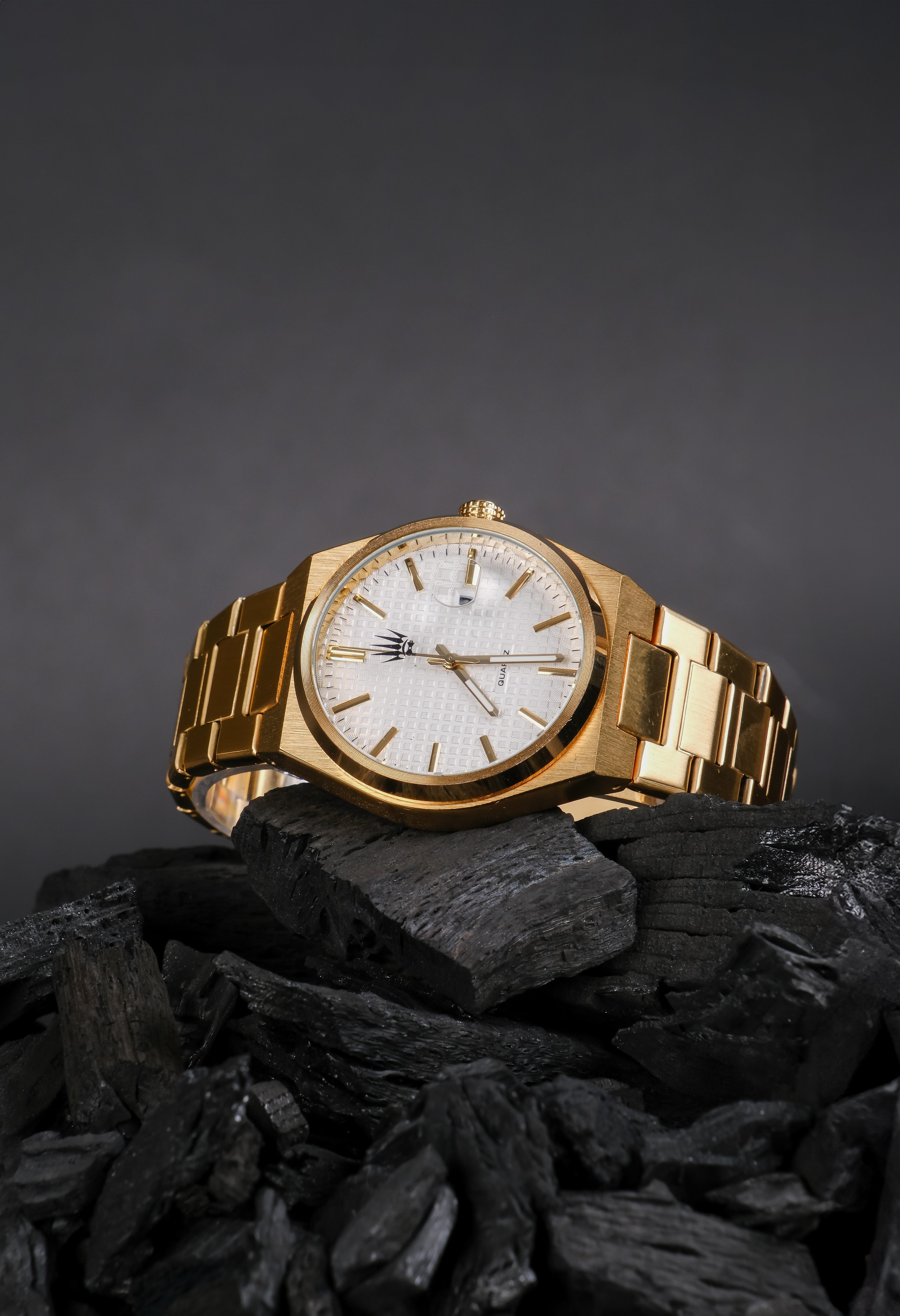 Vortex Gold White Çelik Kol SaatiSaatWATCHOFROYALVORTEXVortex Gold White Çelik Kol Saati