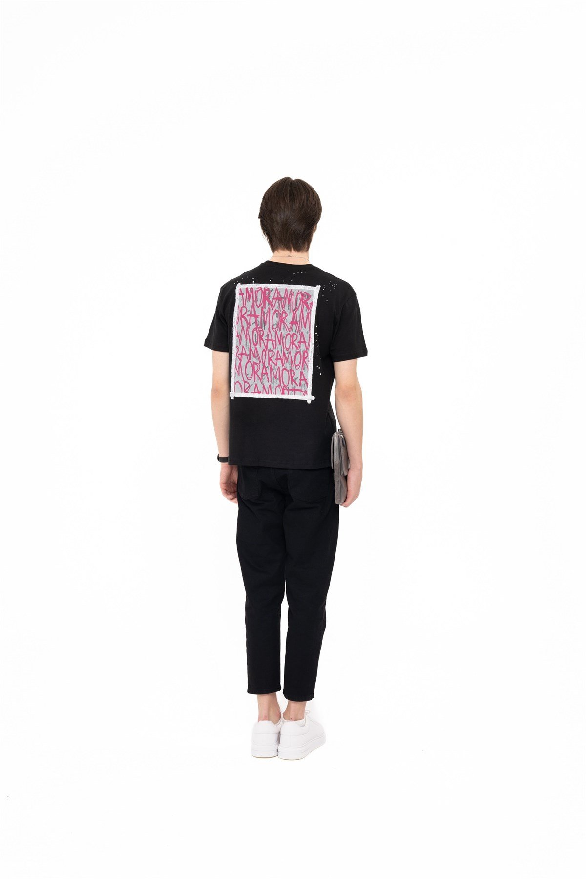 AMOR T-SHIRT BLACKT-SHIRTWATCH OF ROYALAMORBLACKAMOR T-SHIRT BLACK