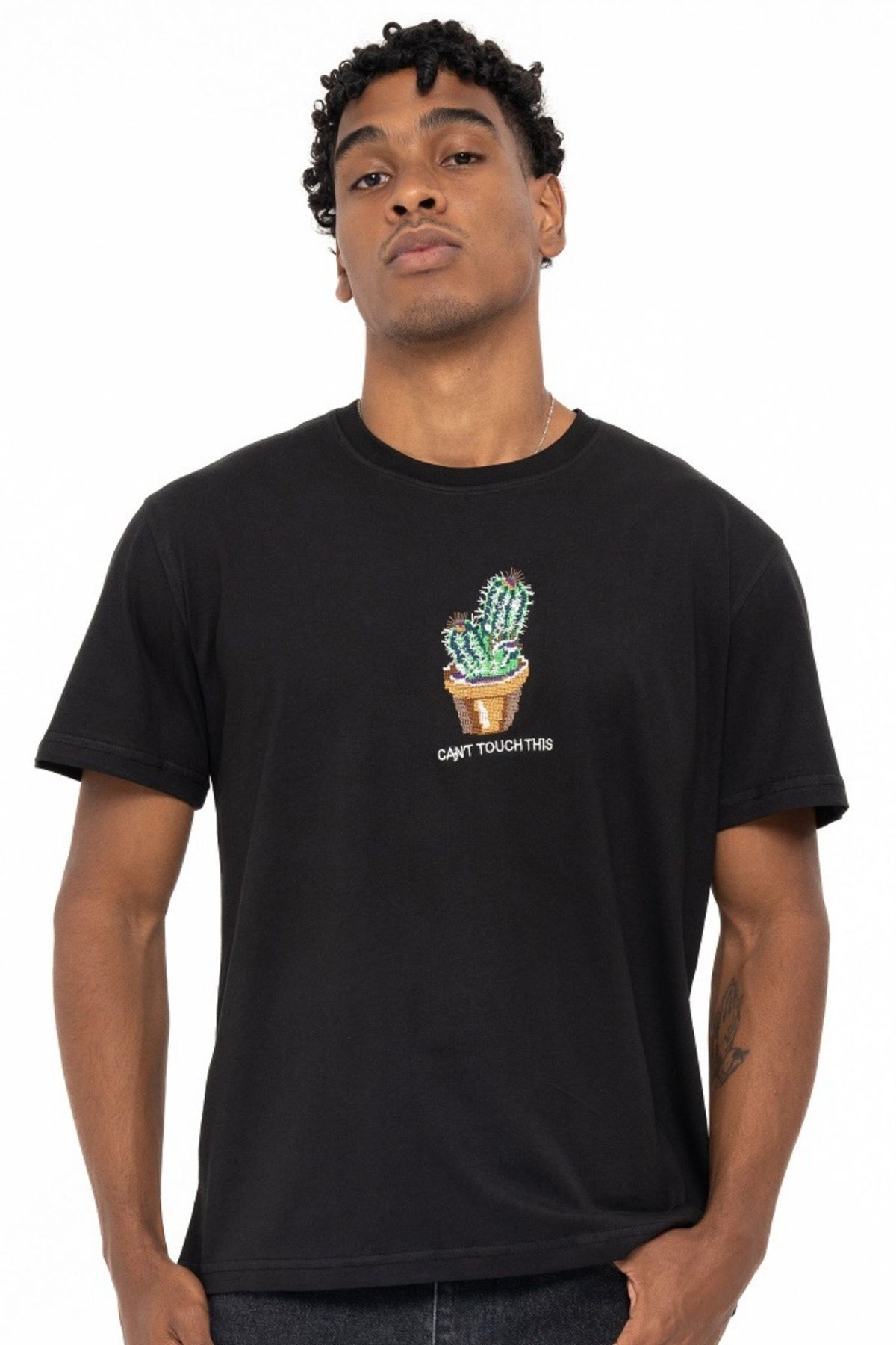 CACTUS T-SHIRT BLACKT-SHIRTWATCH OF ROYALCACTUSBLACKCACTUS T-SHIRT BLACK