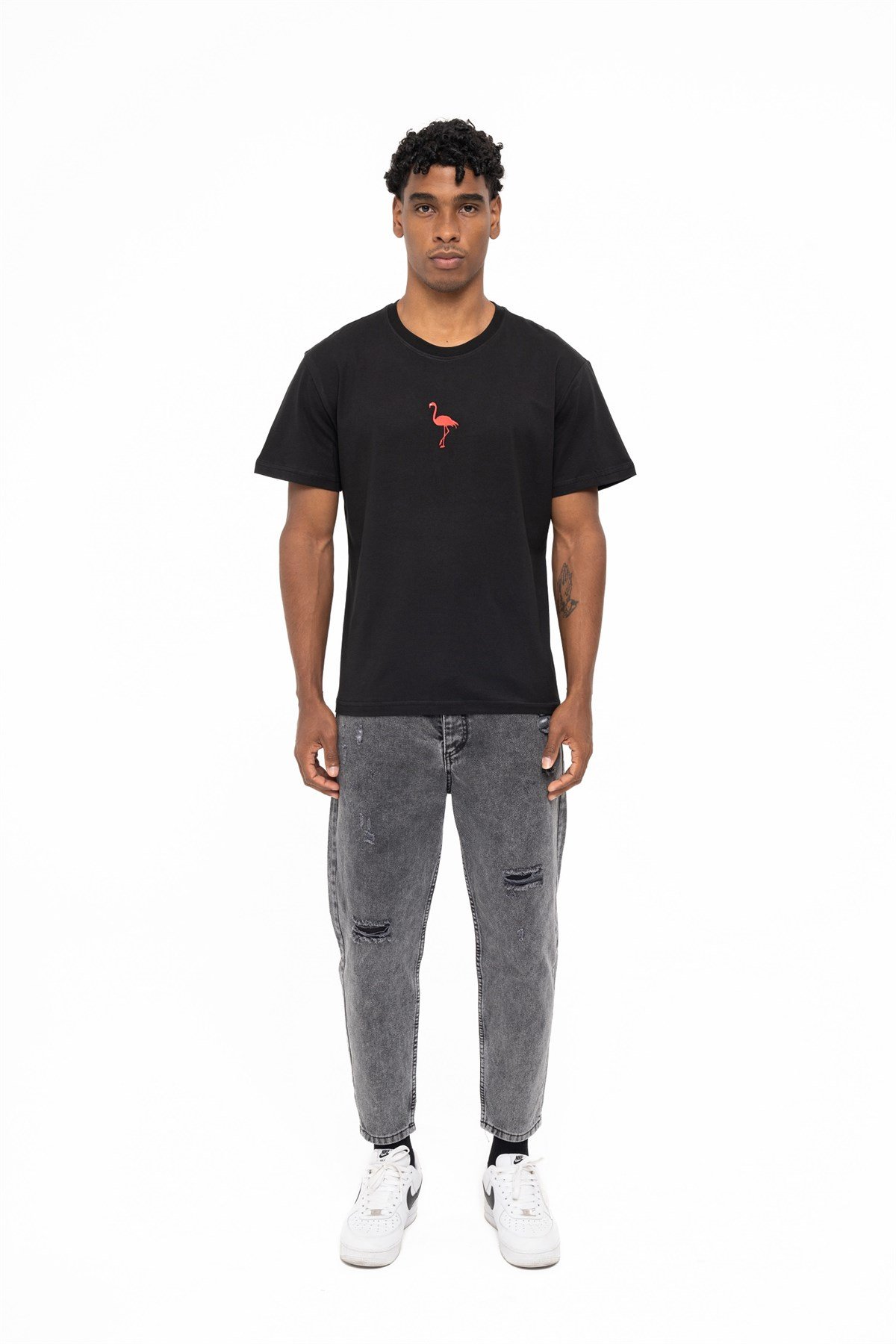 FLAMINGO T-SHIRT BLACKT-SHIRTWATCH OF ROYALFLMNGBLCKFLAMINGO T-SHIRT BLACK