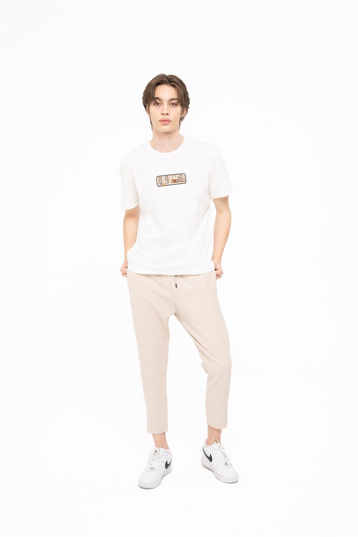 HYPE T-SHIRT WHITET-SHIRTWATCH OF ROYALHYPEWHİTEHYPE T-SHIRT WHITE