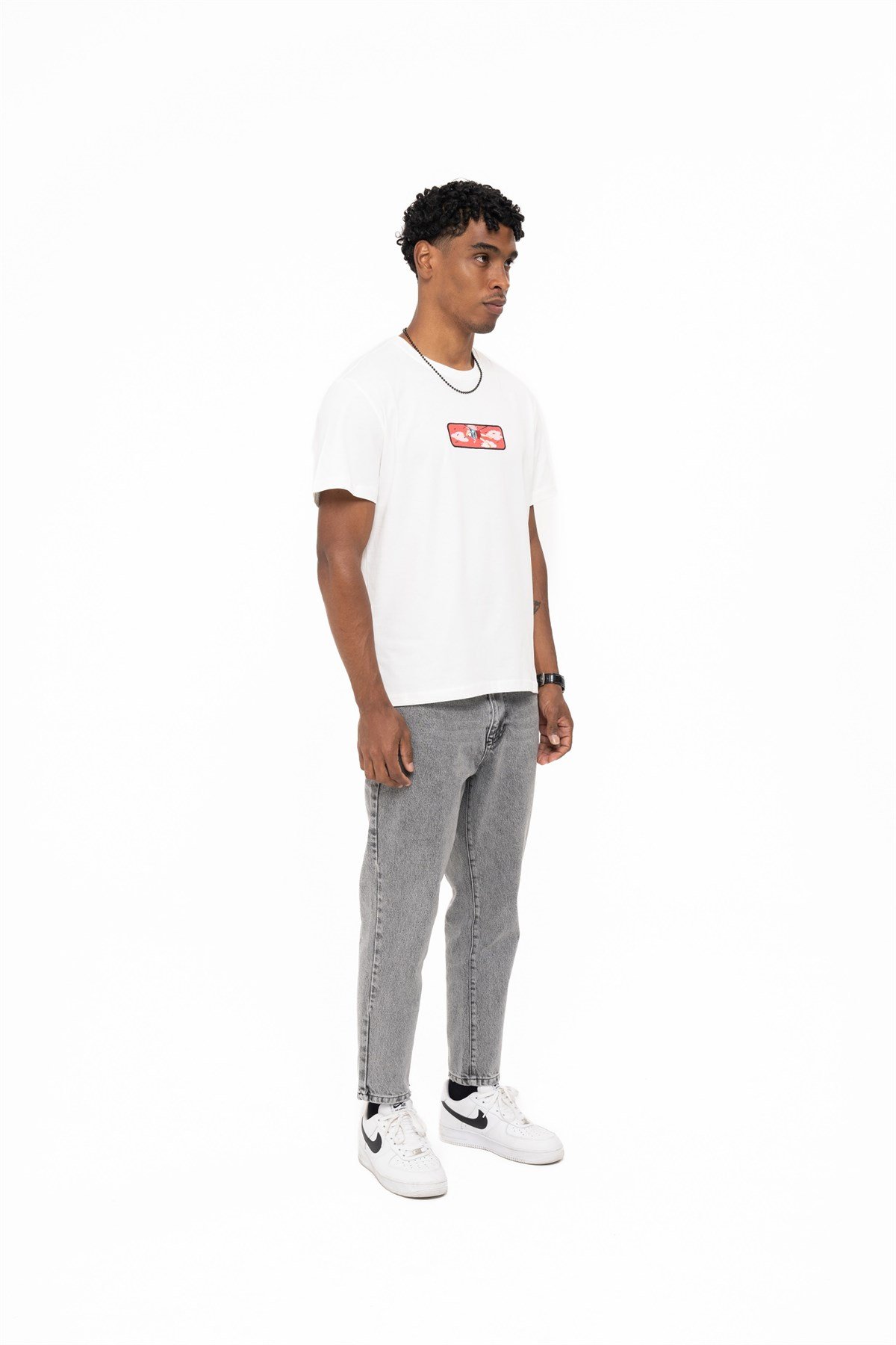 TRAP T-SHIRT WHITET-SHIRTWATCH OF ROYALTRAPWHITETRAP T-SHIRT WHITE