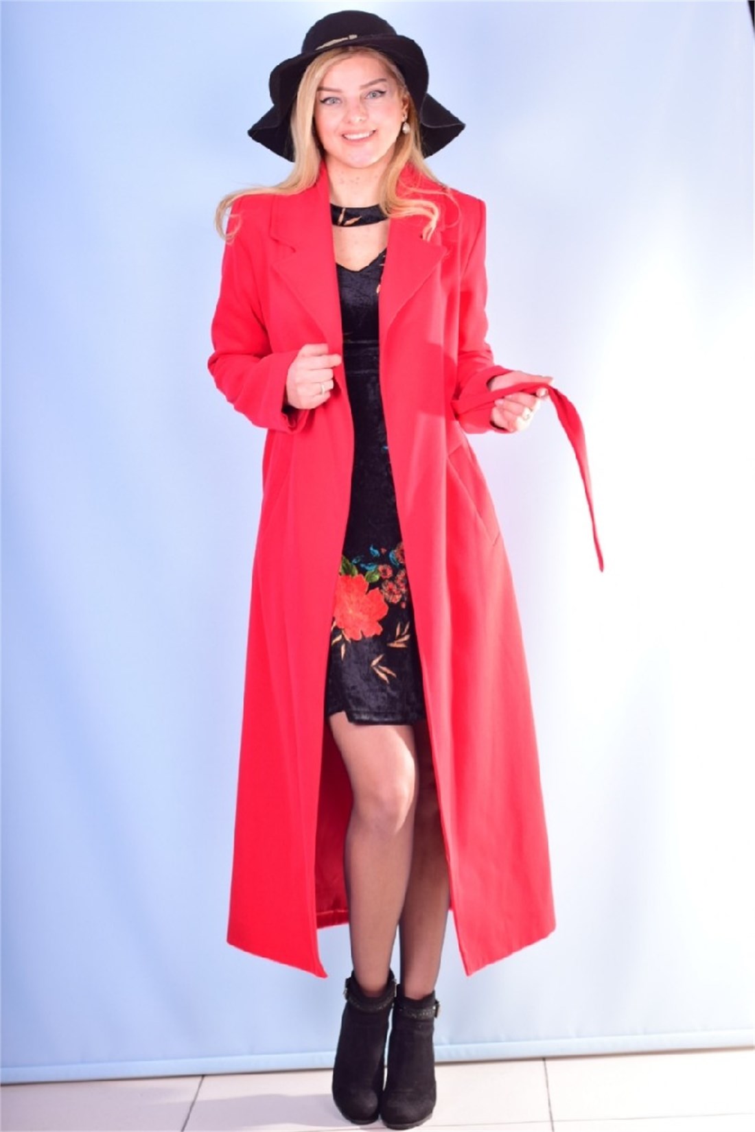 6981 KOLLAR VOLAN KADİFE ELBİSE