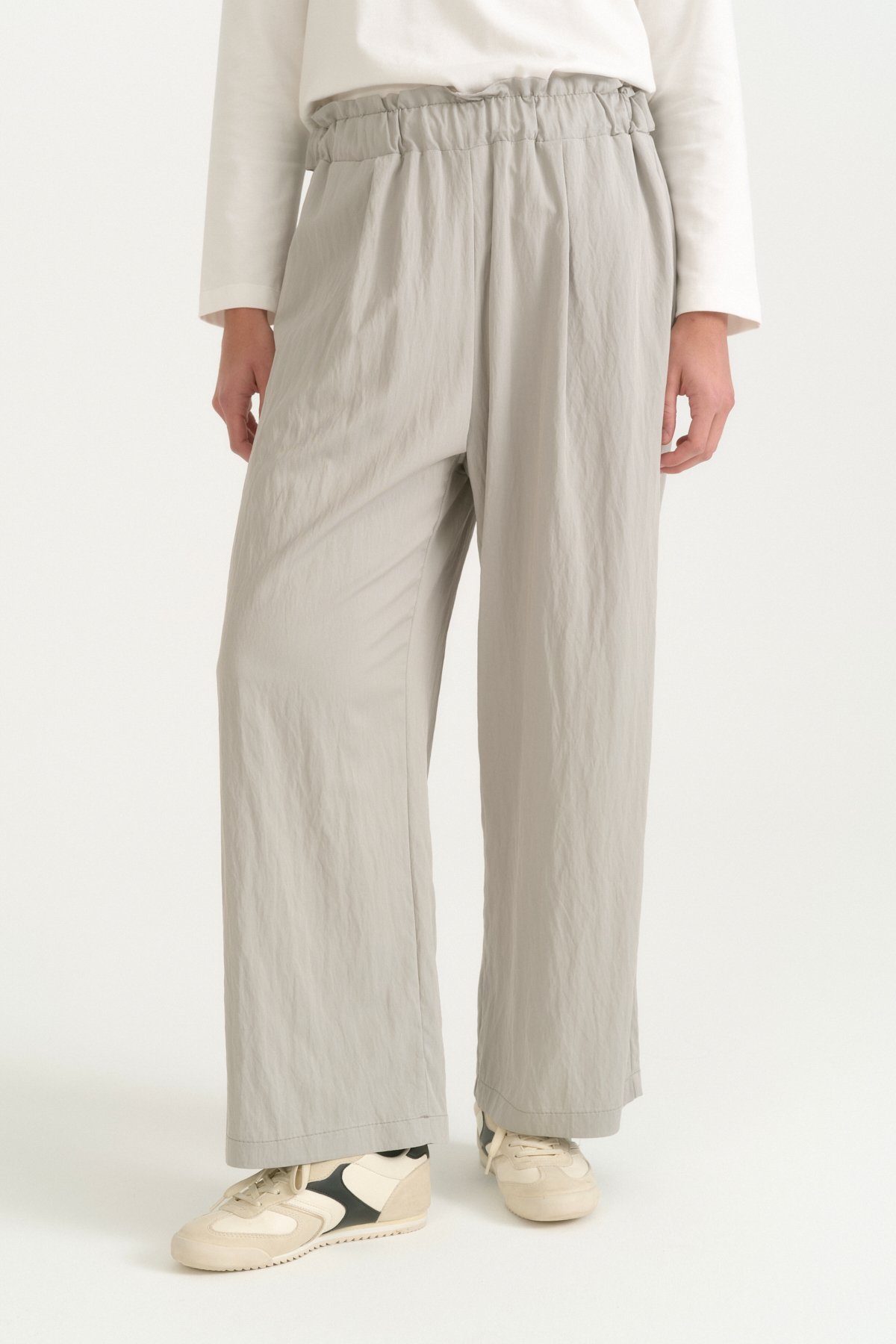 Beli Lastikli Düğme Detaylı Rayon Pantolon  Gri