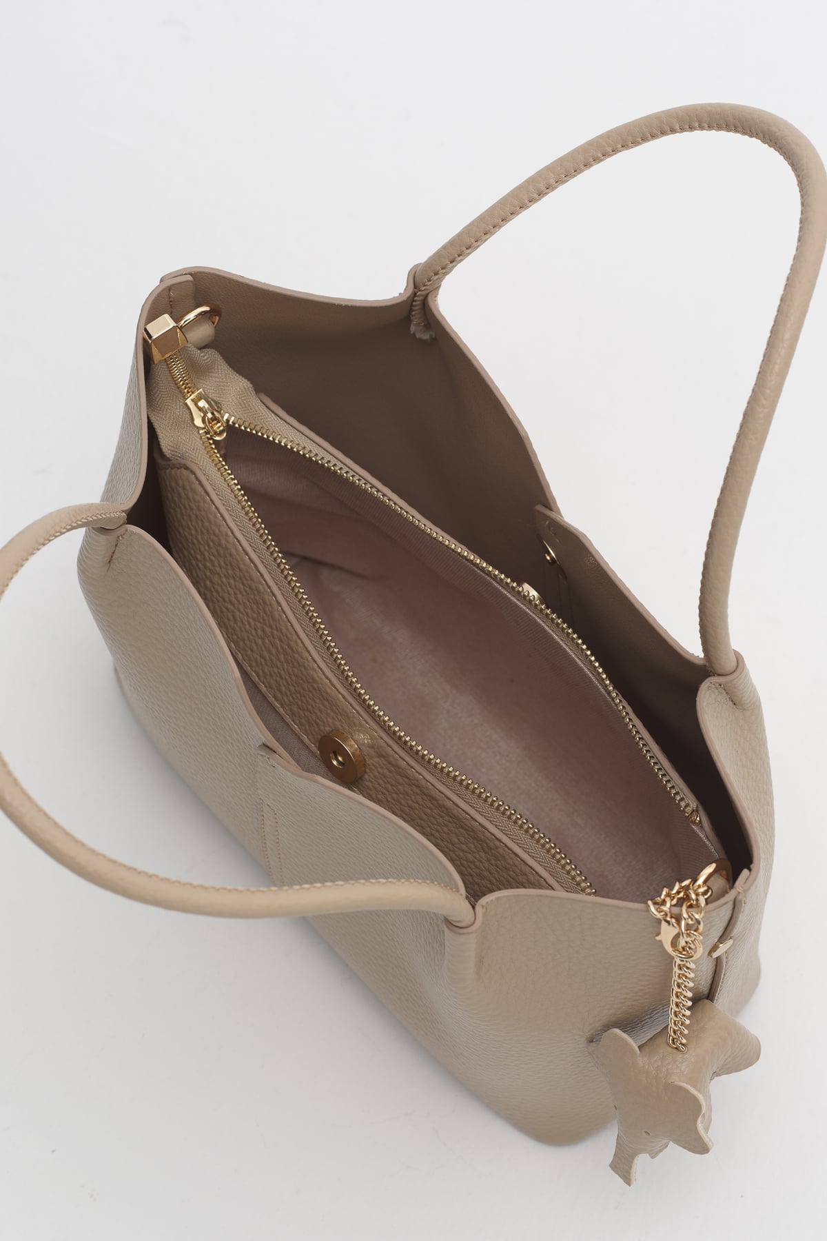 Charm Aksesuarlı Satchel Çanta  Vizon