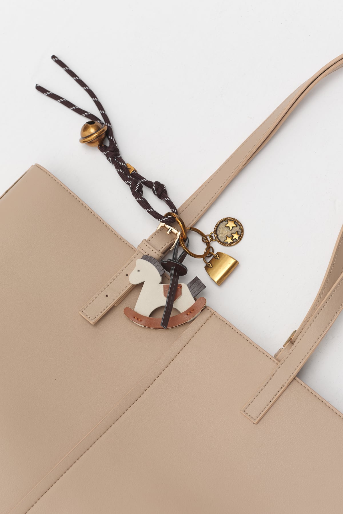 Çift Saplı Charm Detaylı Shopper Çanta  Toprak