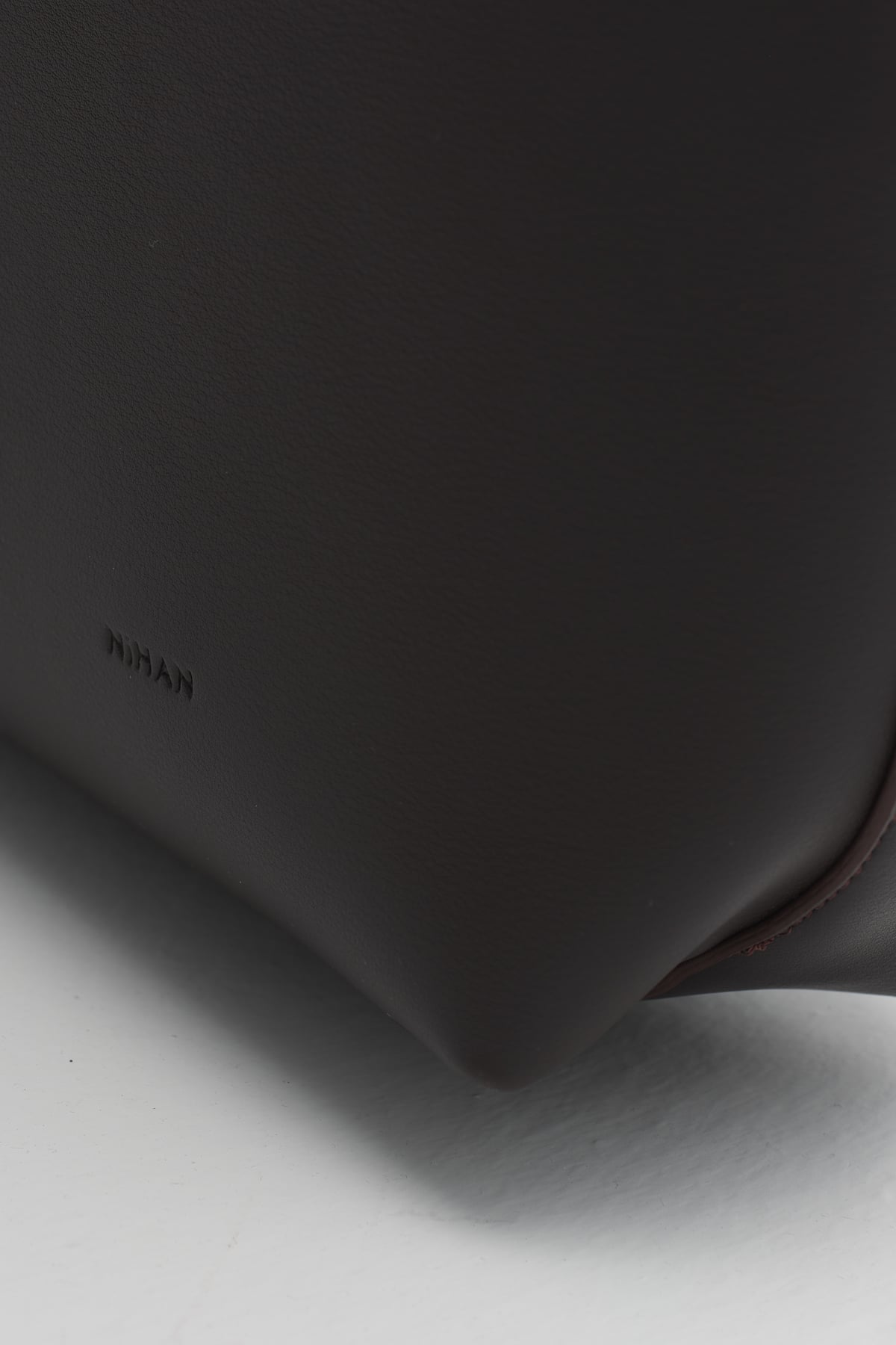 Çift Saplı Charm Detaylı Shopper Çanta  Kahve