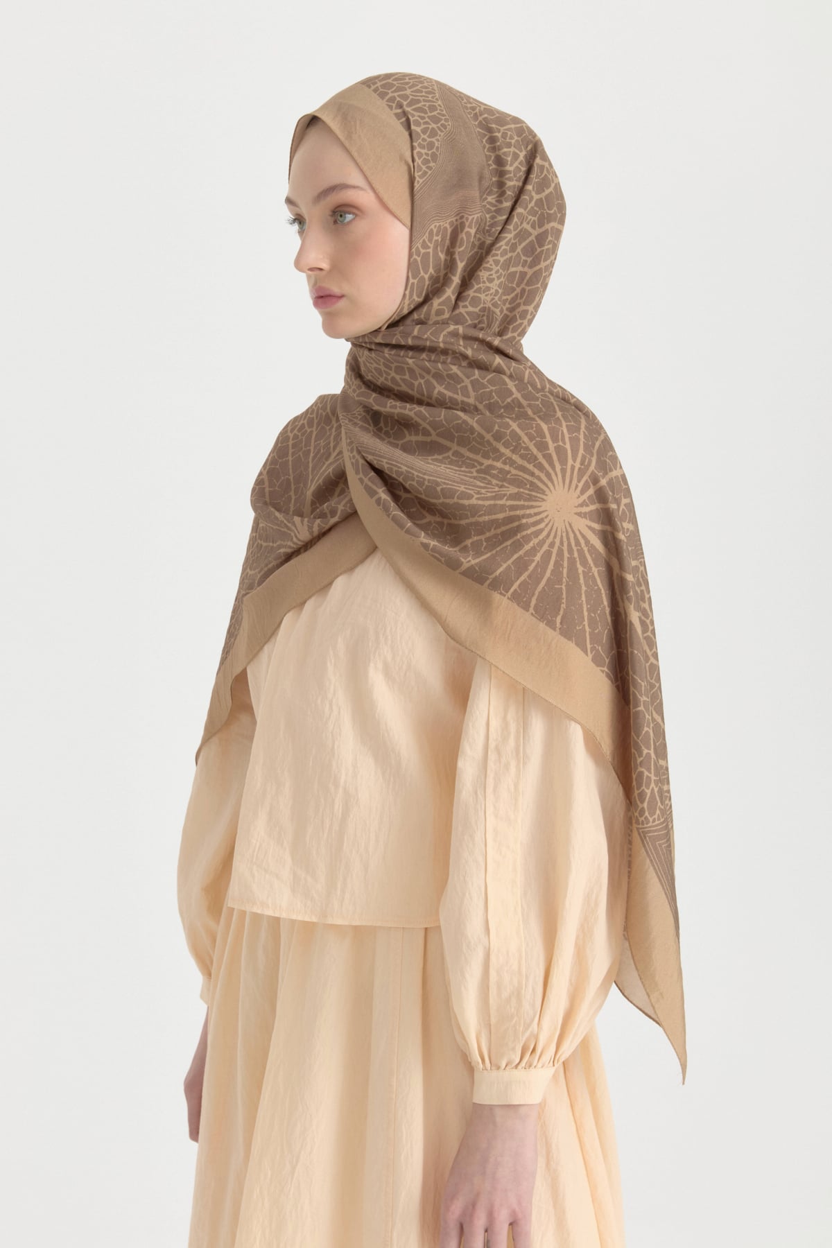 Mayda Viskon Şal  Camel