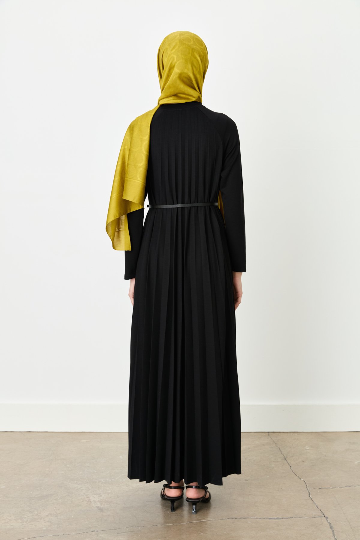 MY312 Dress Piliseli Elbise  Siyah_modest