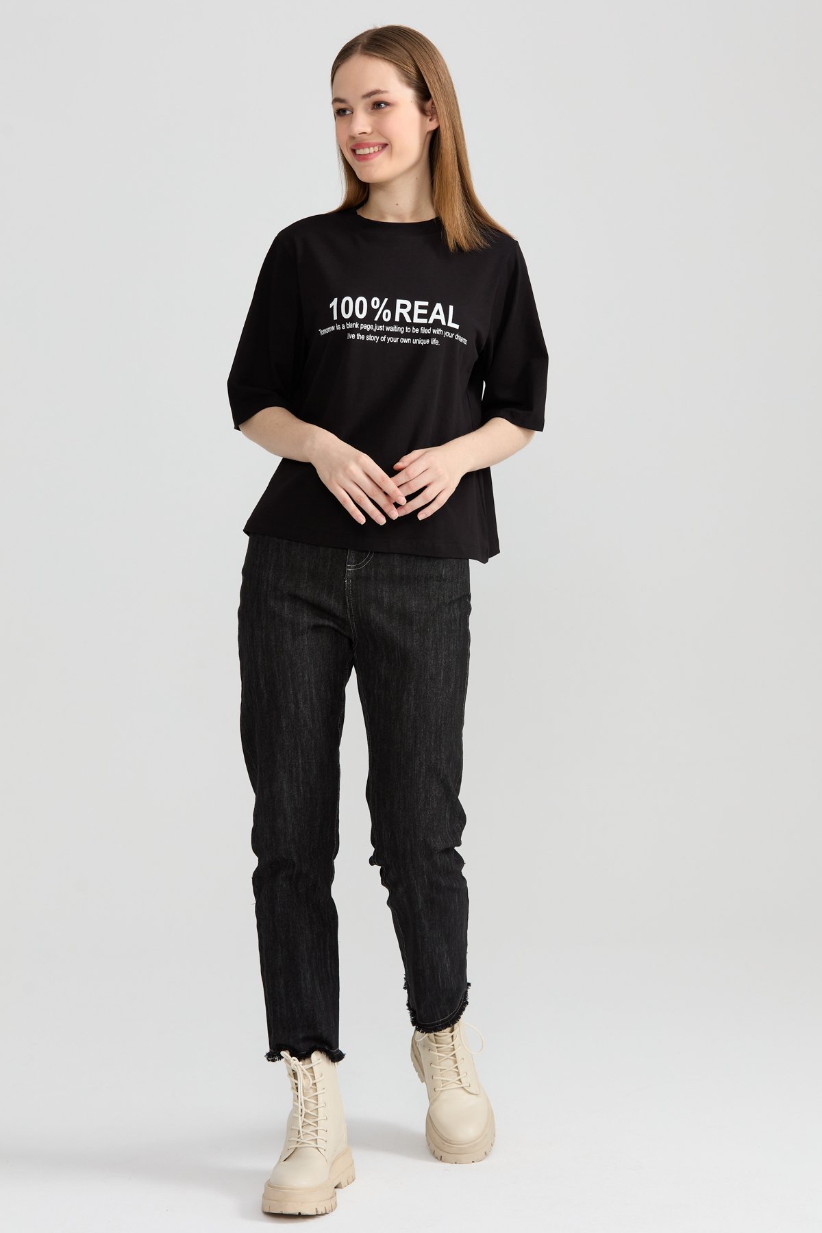 NİHAN T-Shirt Nihan %100 Real Baskılı Oversize Kısa T-Shirt  Siyah_modest