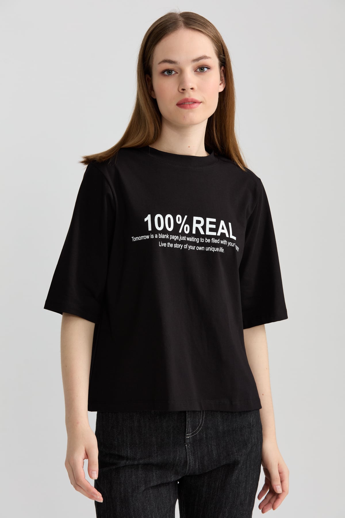 NİHAN T-Shirt Nihan %100 Real Baskılı Oversize Kısa T-Shirt  Siyah_modest
