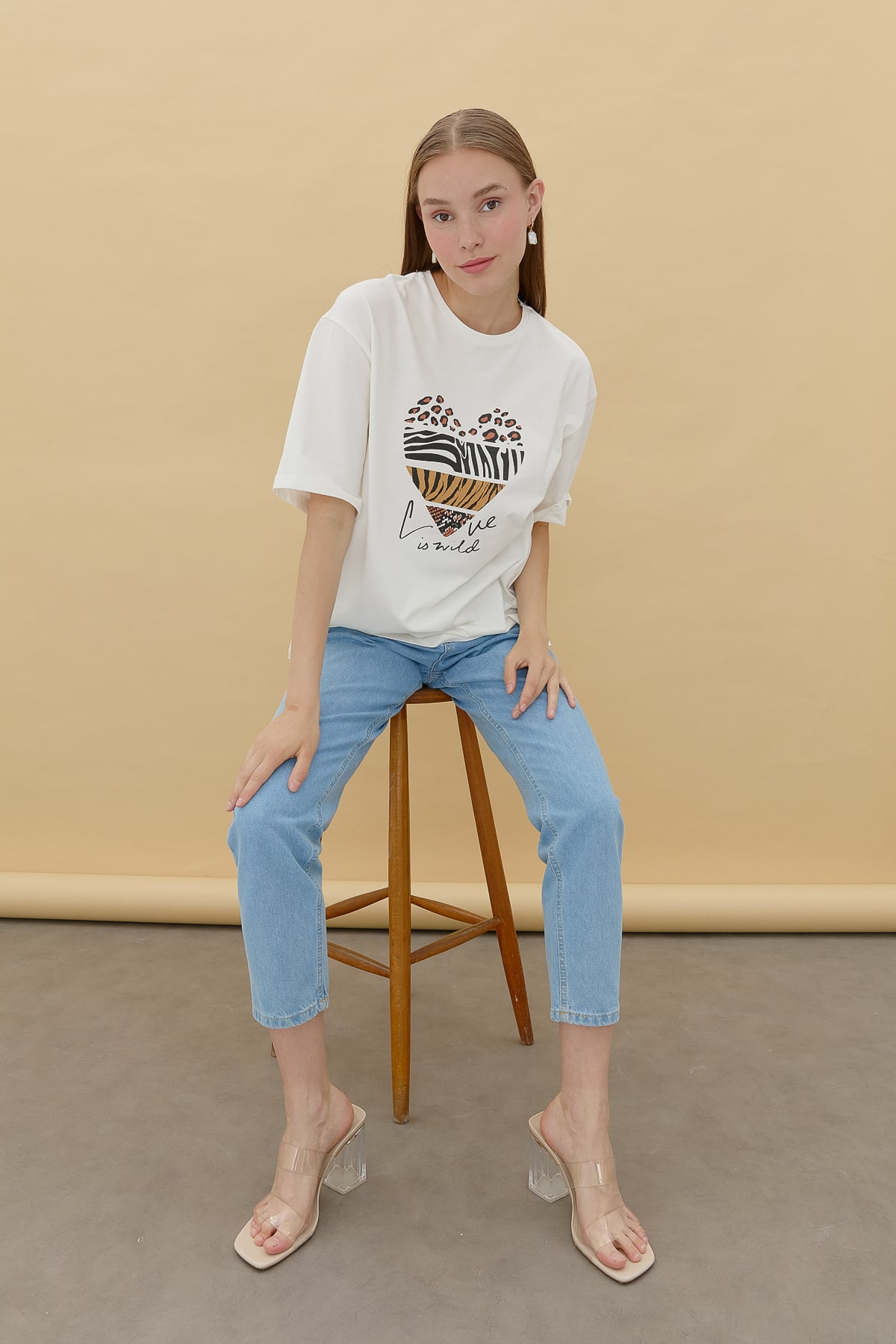 NİHAN T-Shirt Nihan Baskılı T-Shirt  Ekru - Antrasit_modest