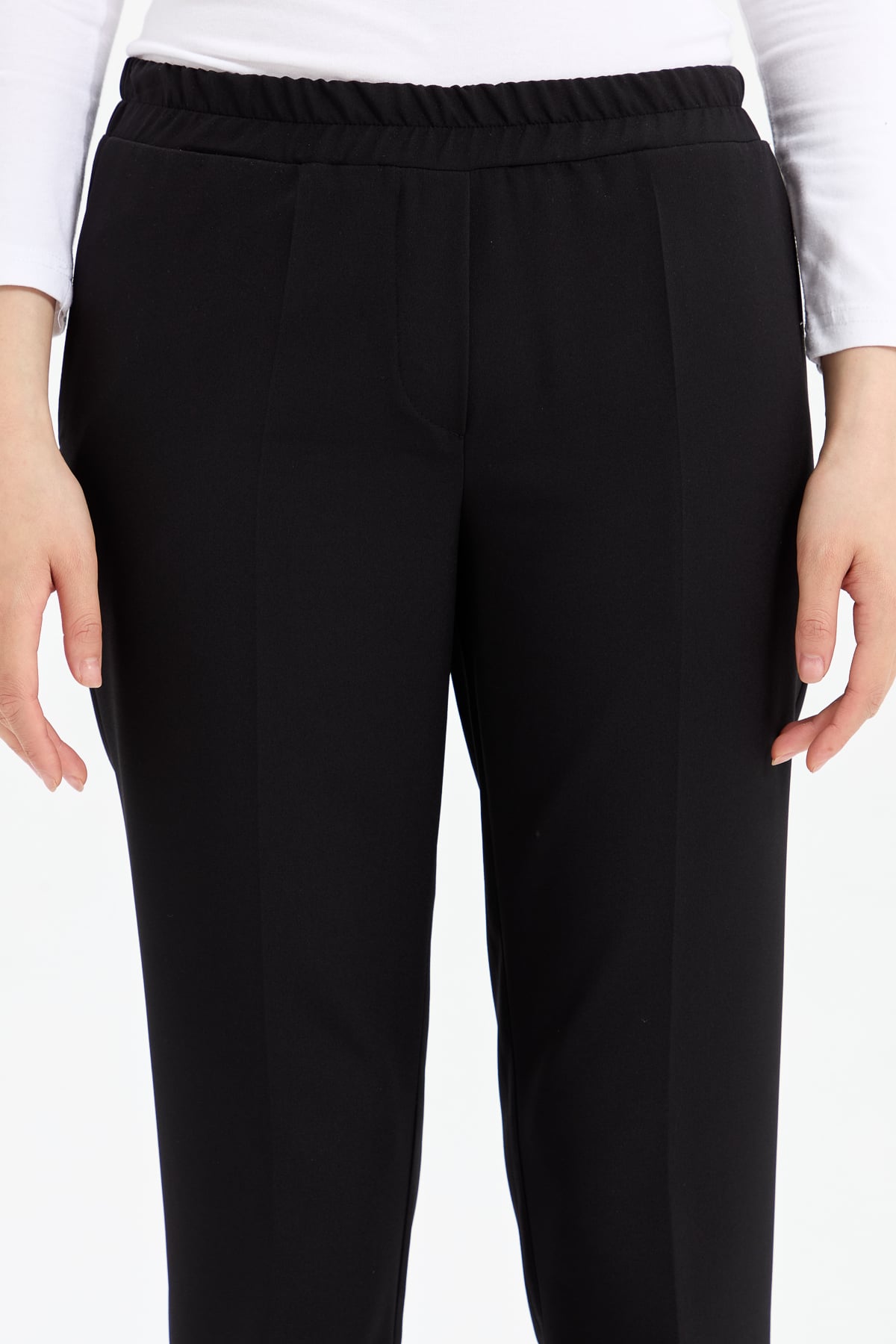 NİHAN Pantolon Nihan Beli Lastikli Havuç Pantolon  Siyah_modest