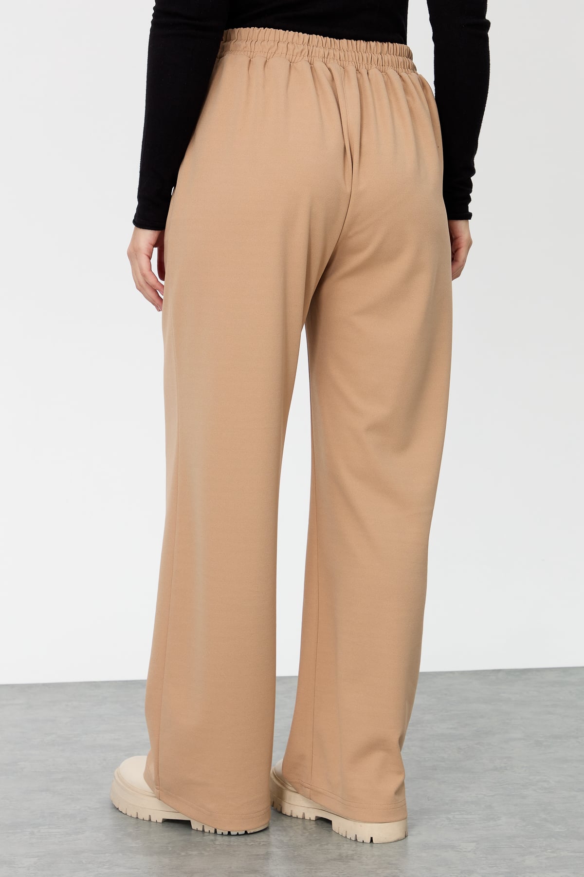 NİHAN Pantolon Nihan Büyük Beden Beli Lastikli Bol Pantolon  Camel_modest