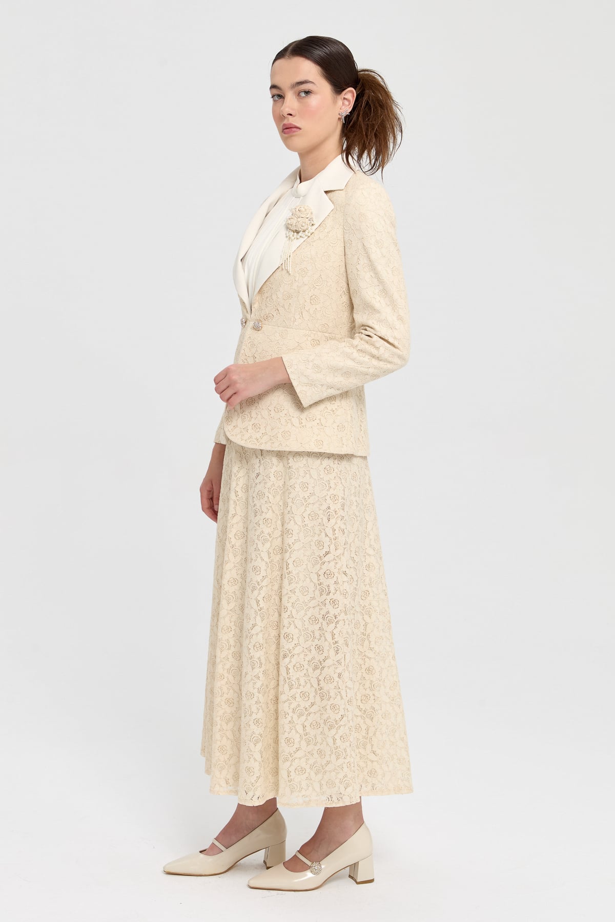 NİHAN Suits Nihan Dantel Etek Ceket Takım  Bej_modest