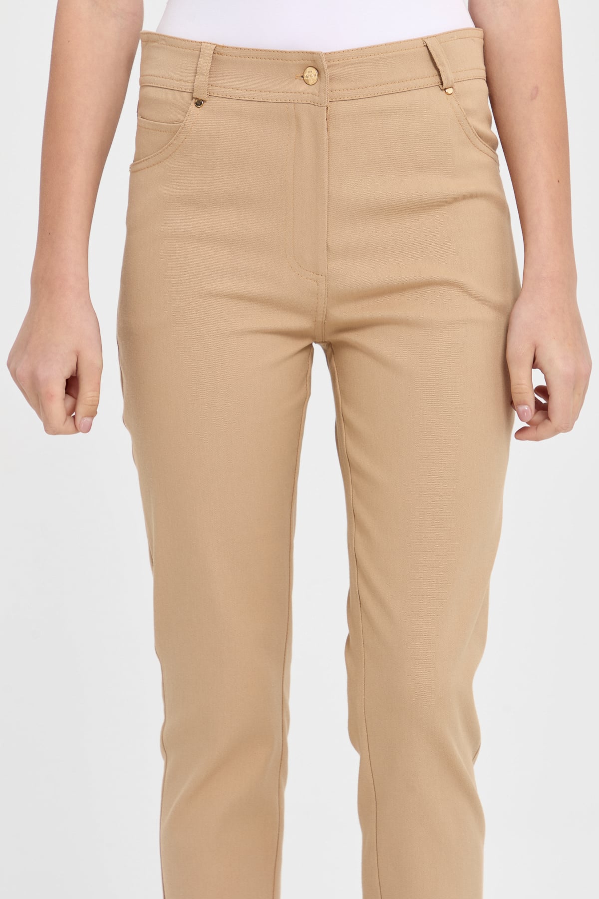 NİHAN Pants Nihan Dar Paça Kanvas Pantolon  Camel_modest