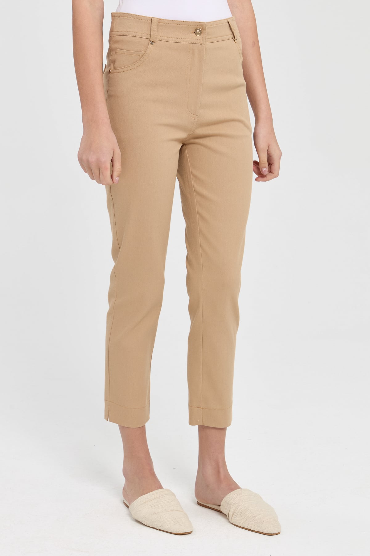 NİHAN Pants Nihan Dar Paça Kanvas Pantolon  Camel_modest