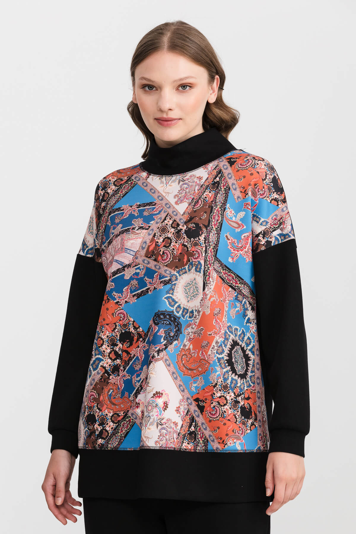 NİHAN Sweat Nihan Desen Garnili Scuba Sweat  Siyah_modest