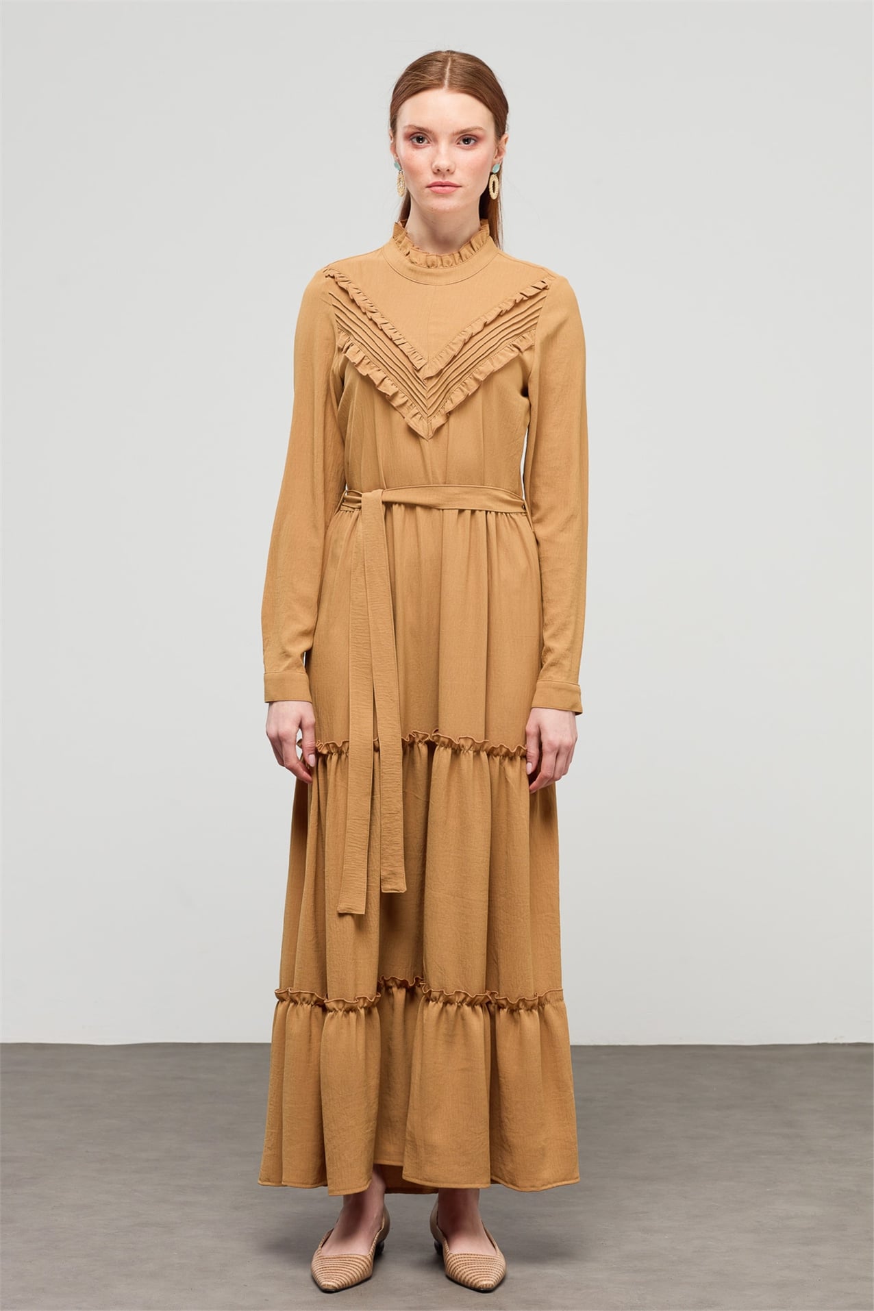 NİHAN Elbise Nihan Fırfır Detaylı Kuşaklı Elbise  Camel_modest