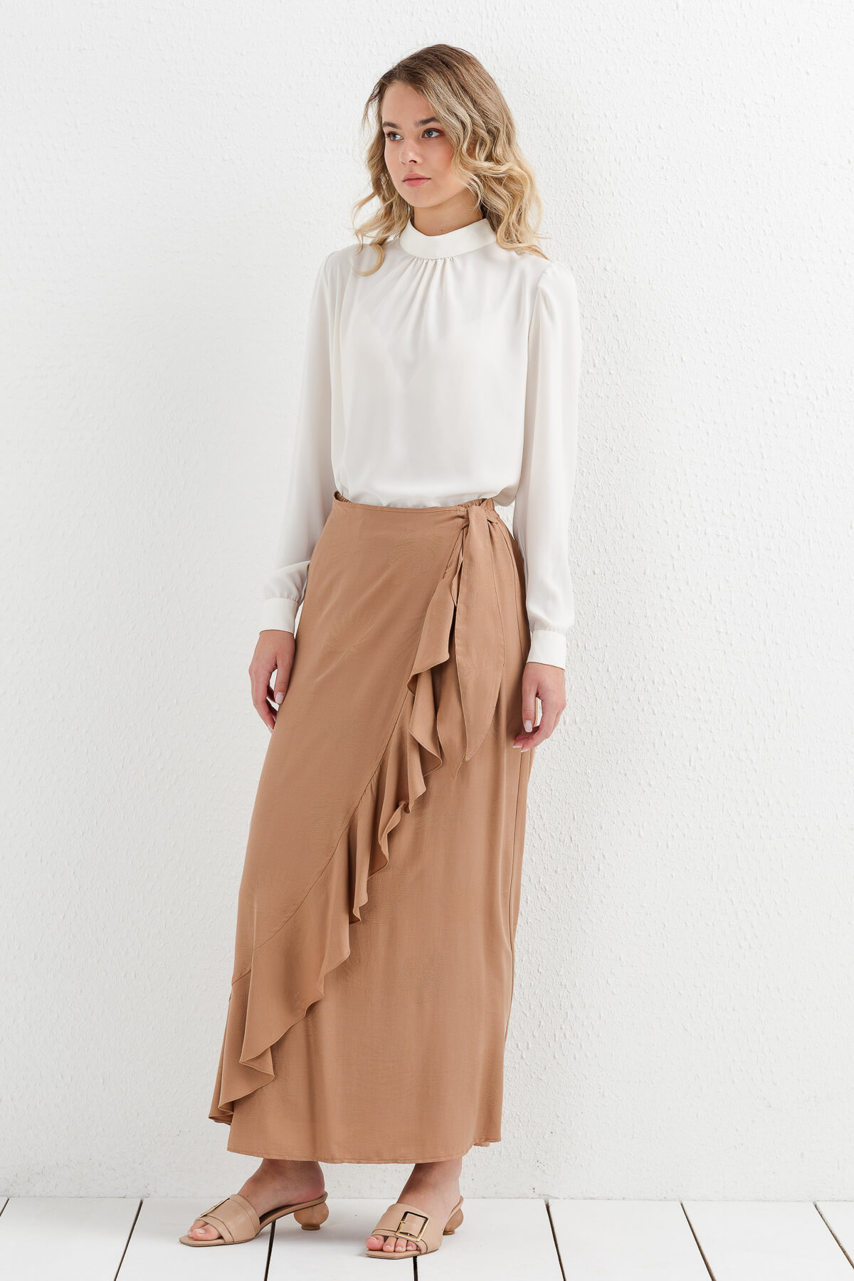 NİHAN Etek Nihan Fırfırlı Etek  Camel_modest