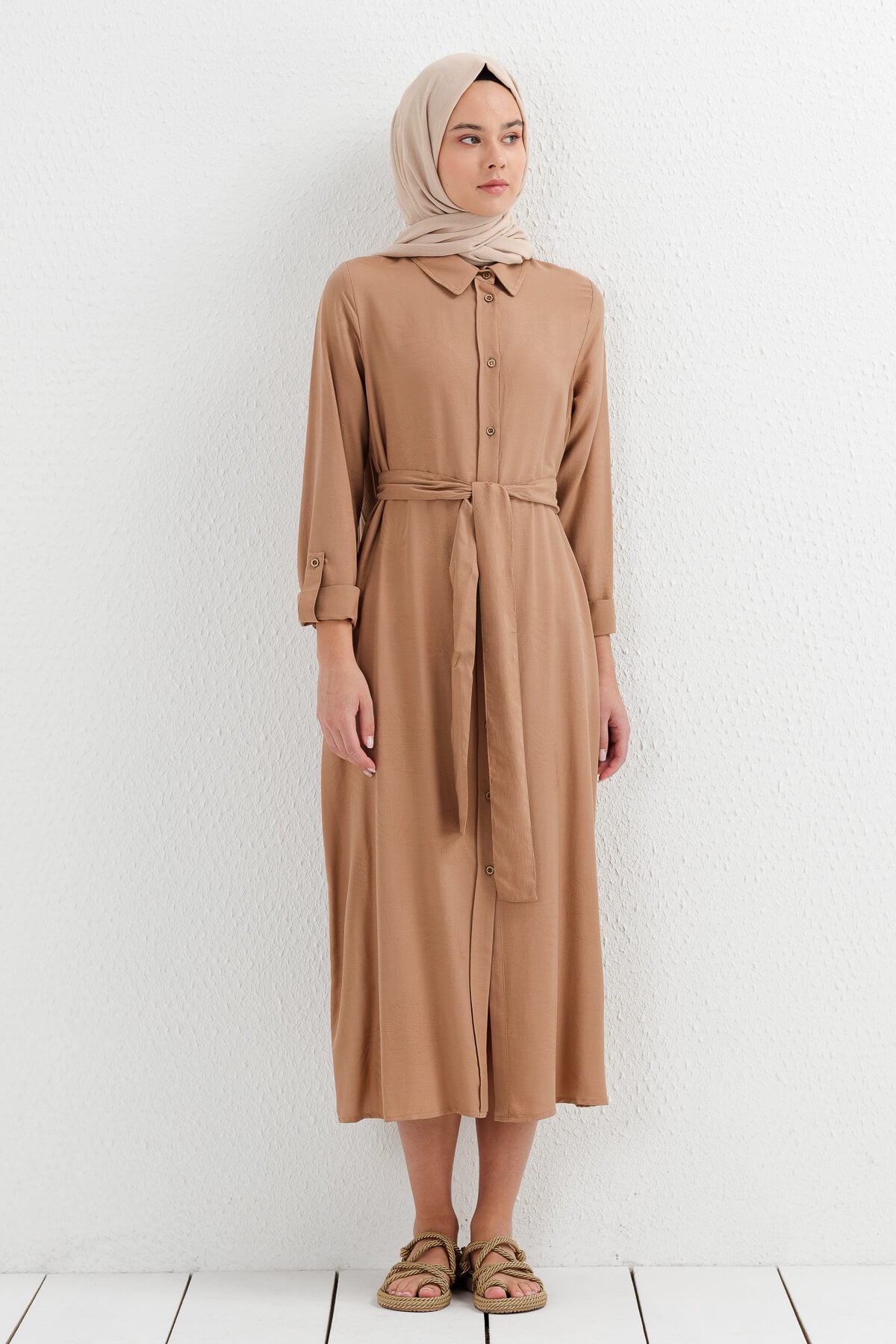 NİHAN Elbise Nihan Gömlek Yaka Elbise  Camel_modest