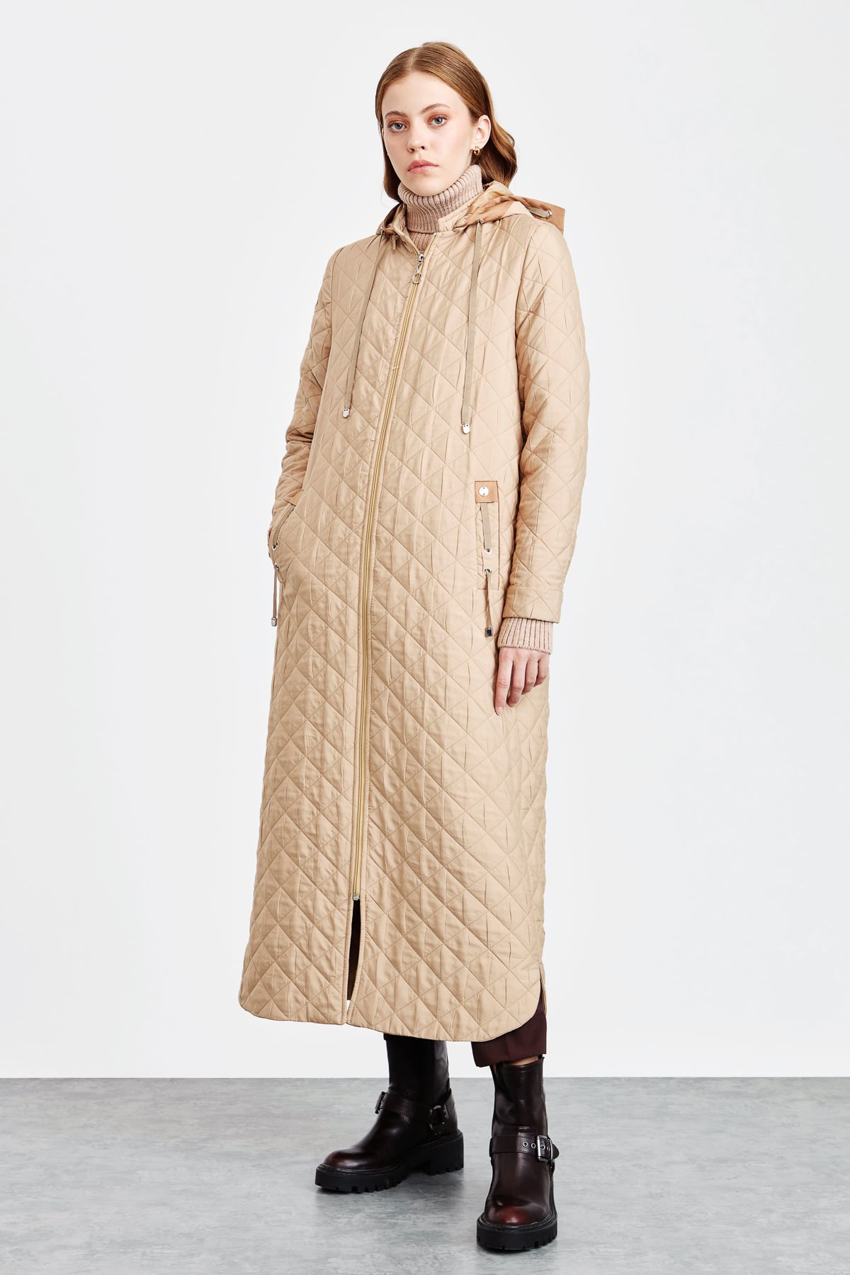 NİHAN Pardesü Nihan İnce Kapitone Pardesü  Camel_modest