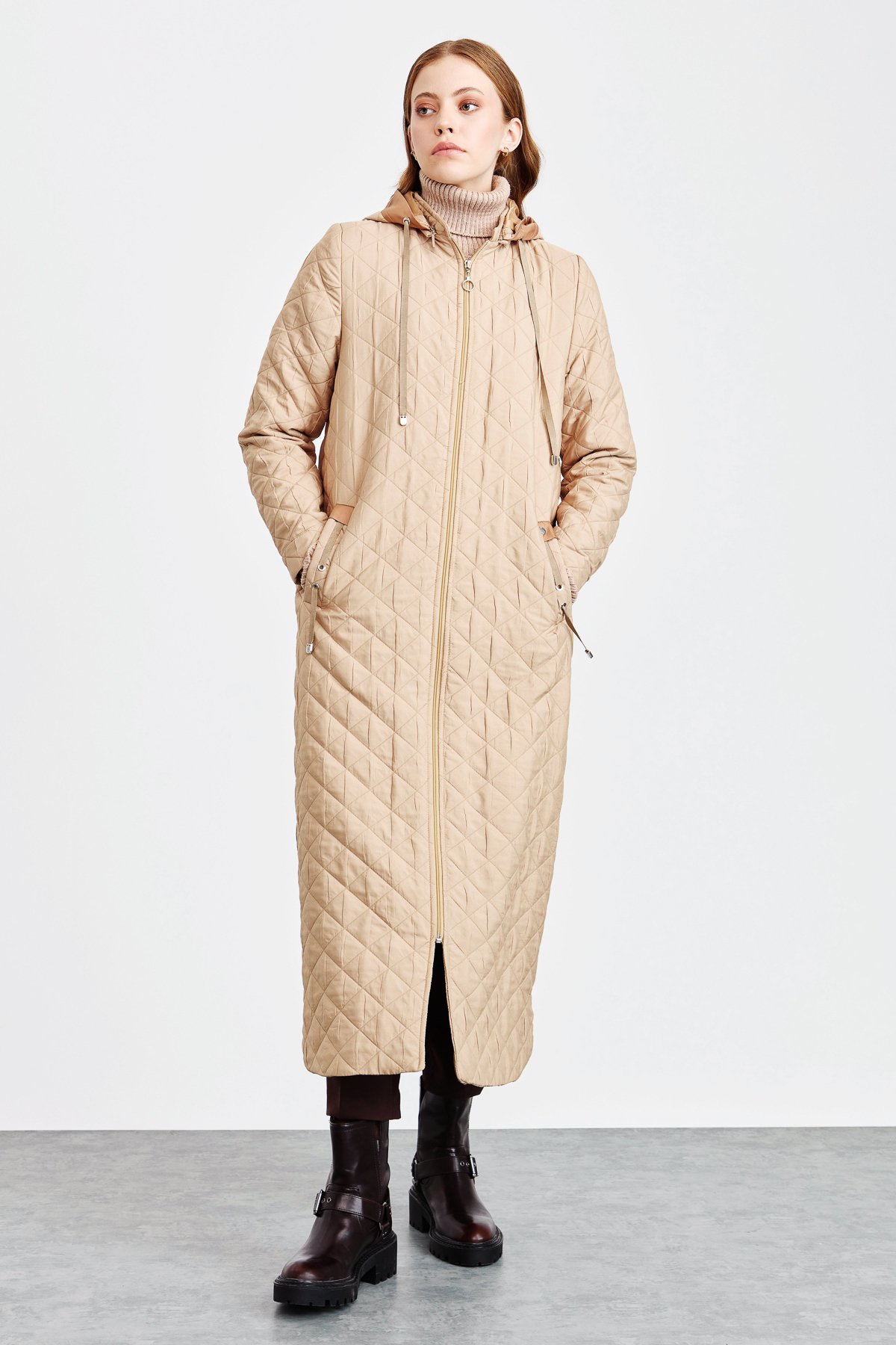 NİHAN Pardesü Nihan İnce Kapitone Pardesü  Camel_modest