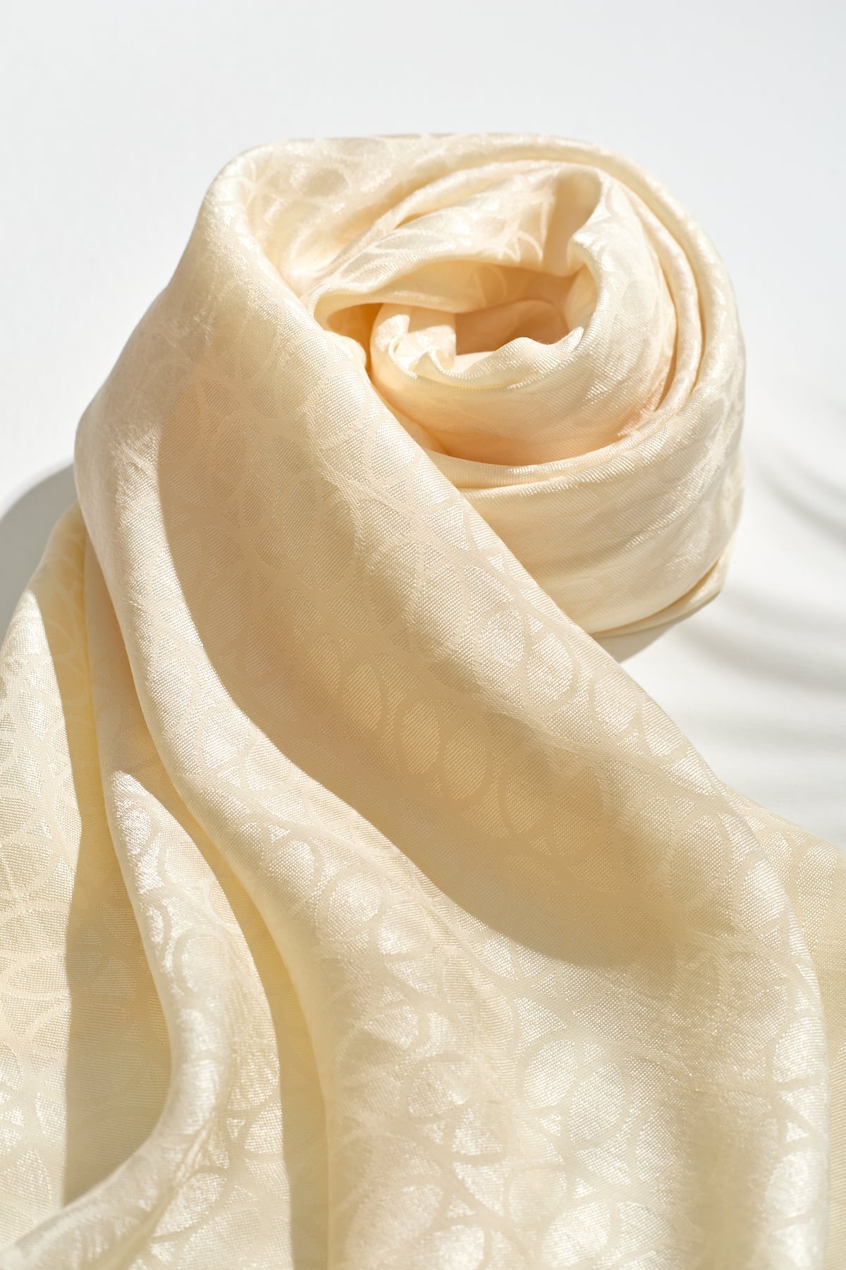 NİHAN Scarfs Nihan Jakarlı Pamuk Lyocell Eşarp  Ekru_modest