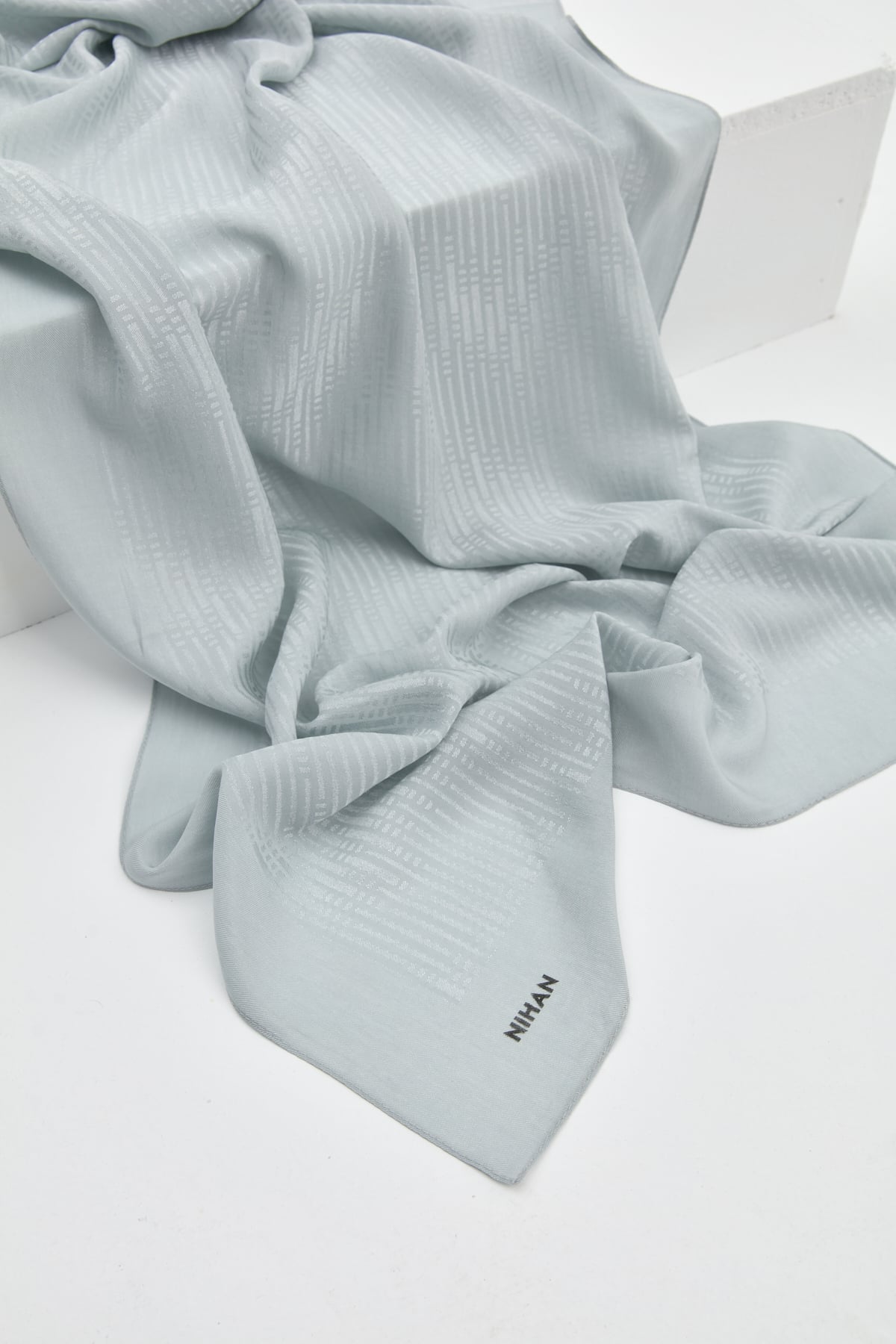 NİHAN Shawl Nihan Jakarlı Pamuk Lyocell Şal  Gri_modest