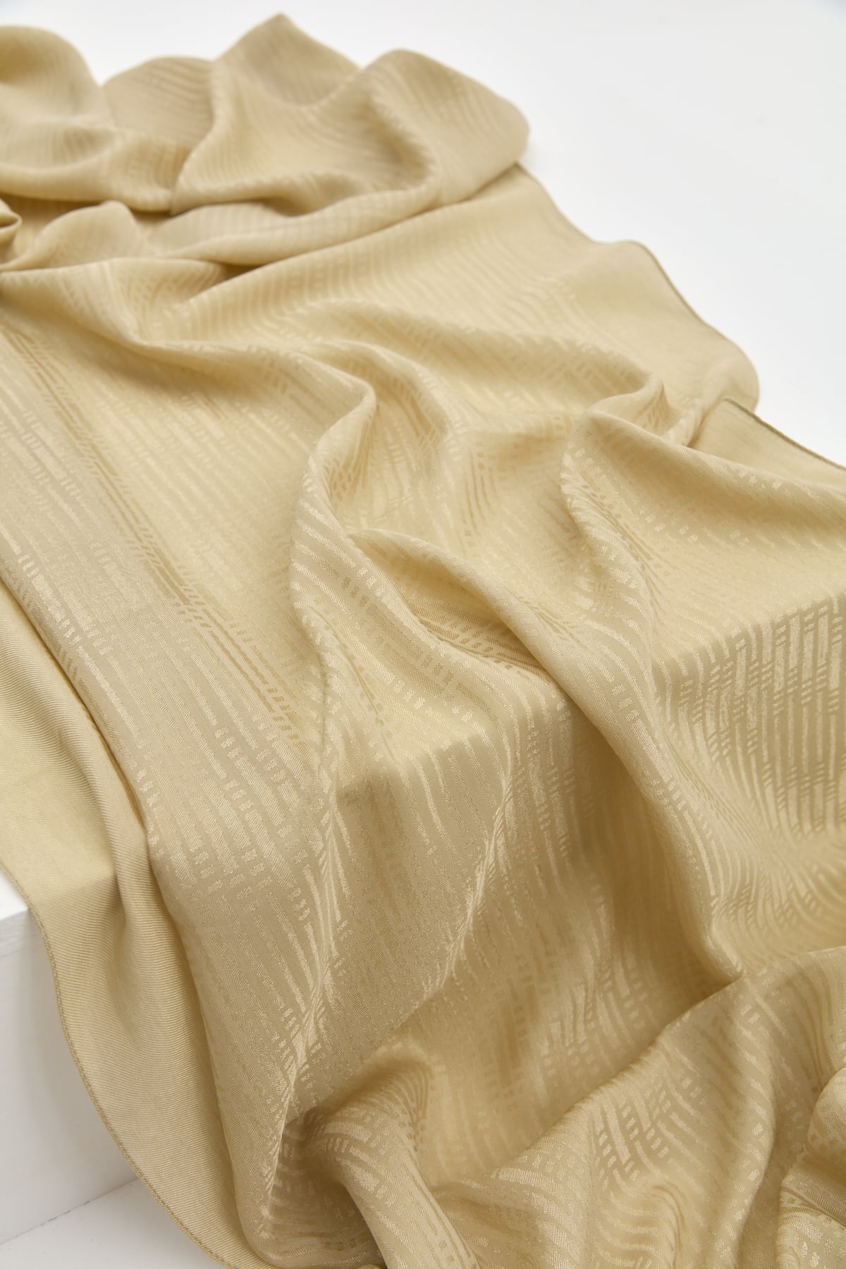 NİHAN Shawl Nihan Jakarlı Pamuk Lyocell Şal  Olive_modest