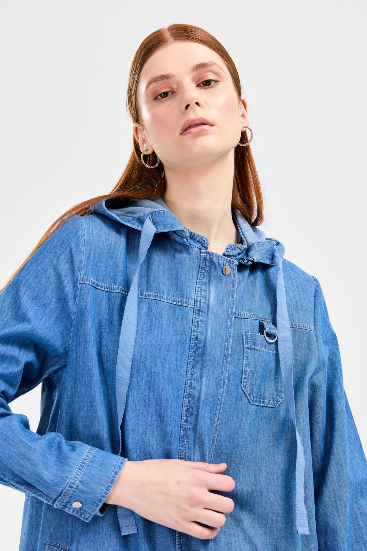 NİHAN Kap Nihan Kapşonlu Denim Kap  Açık Mavi_modest