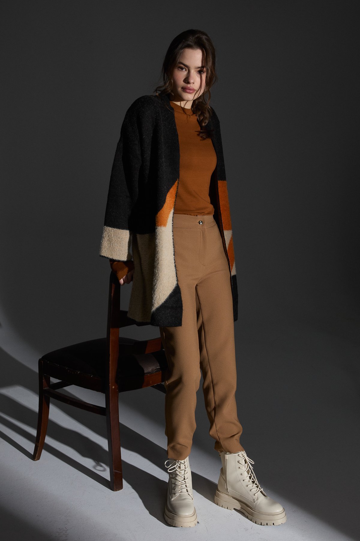 NİHAN Hırka Nihan Kazayağı Desenli Oversize Triko Hırka  Siyah_modest
