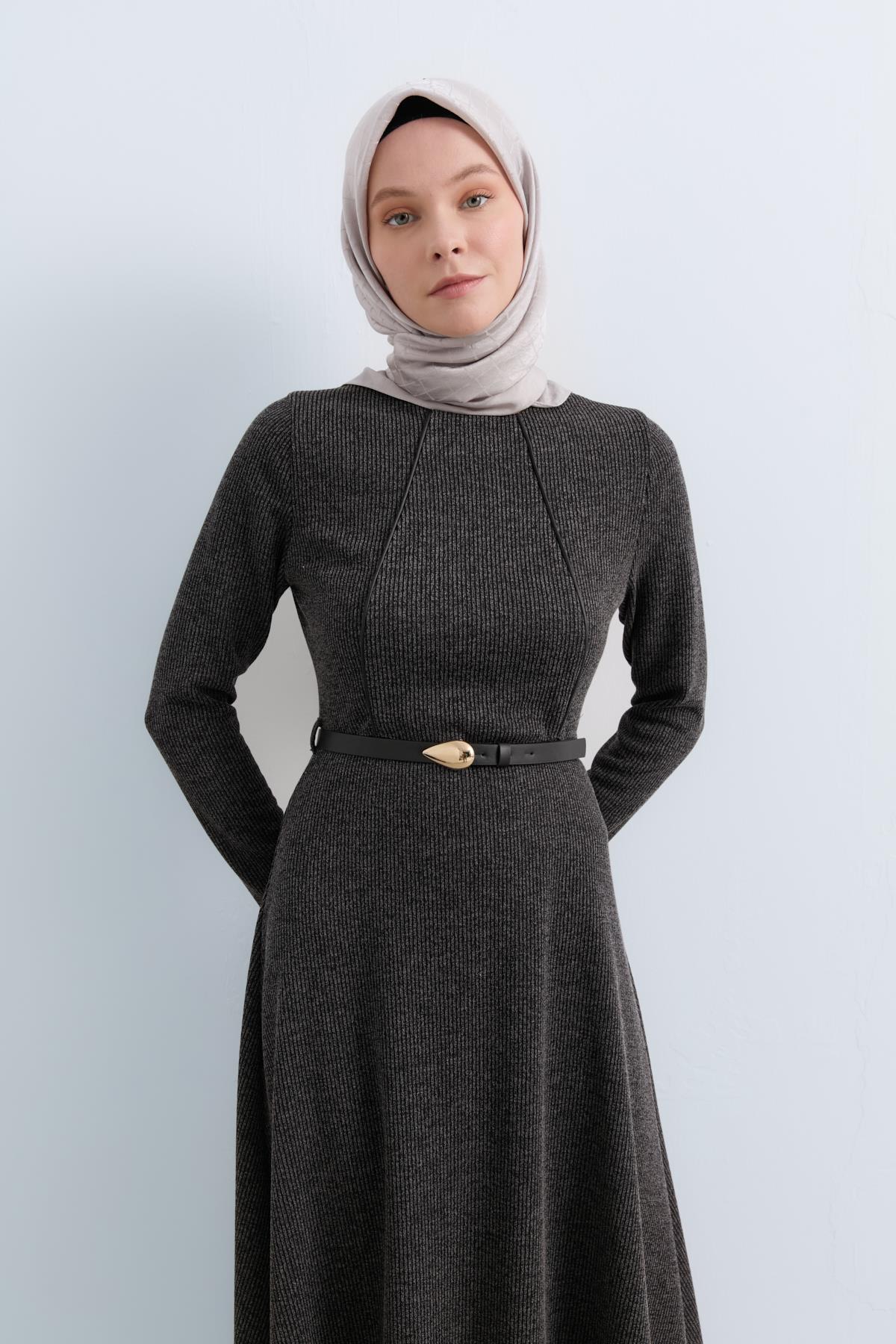 NİHAN Elbise Nihan Kemerli Örme Elbise  Siyah_modest